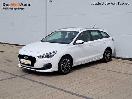 Hyundai i30 Komfort 1.4 T-GDI 103 kW manuál ,