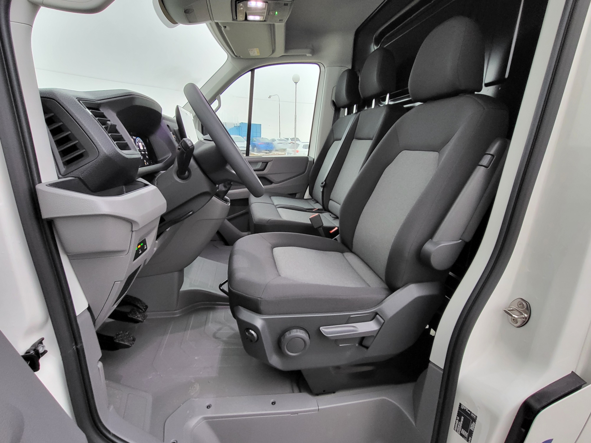 Volkswagen Crafter - skříňový vůz