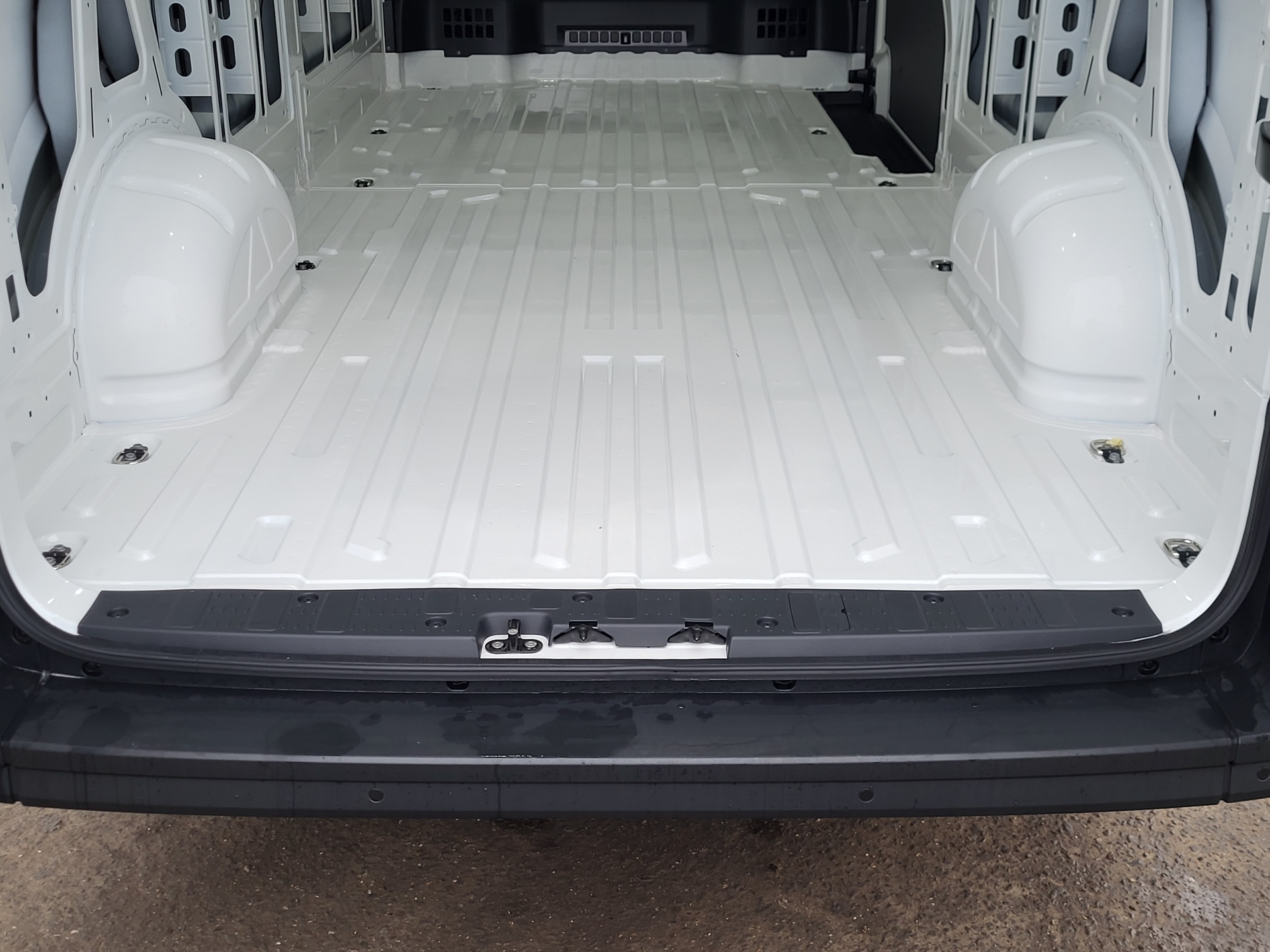 Volkswagen Crafter - skříňový vůz