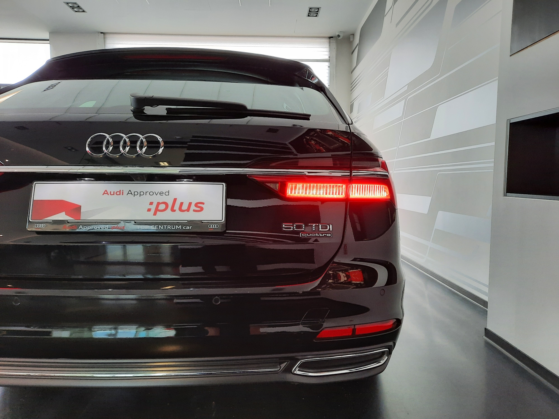 Audi A6 Avant