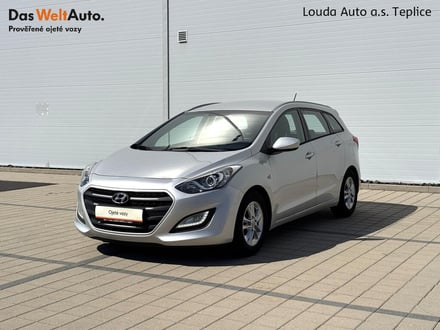 Hyundai i30 Trikolor 1.6 CRDi 81 kW manuál ,