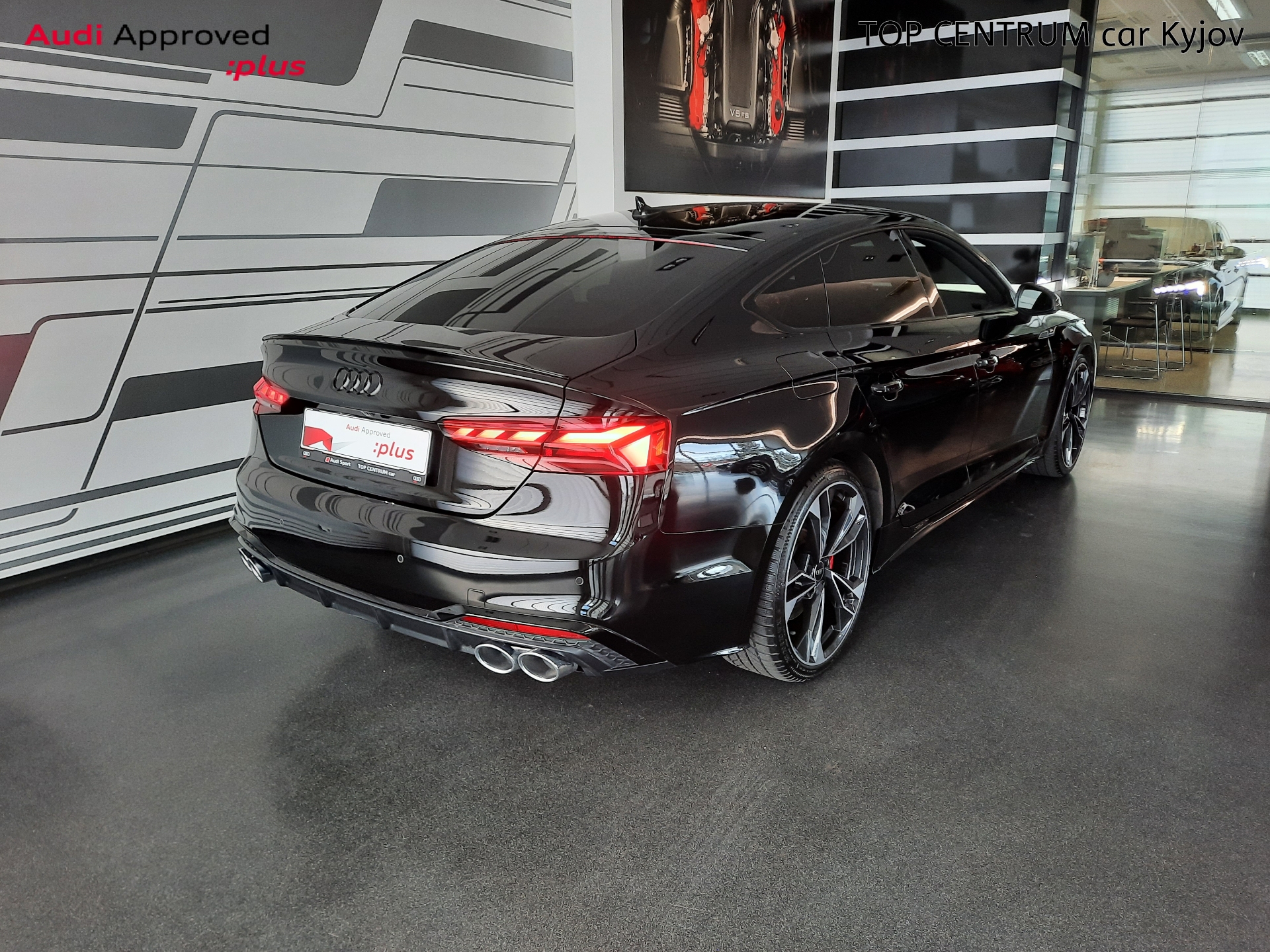 Audi S5