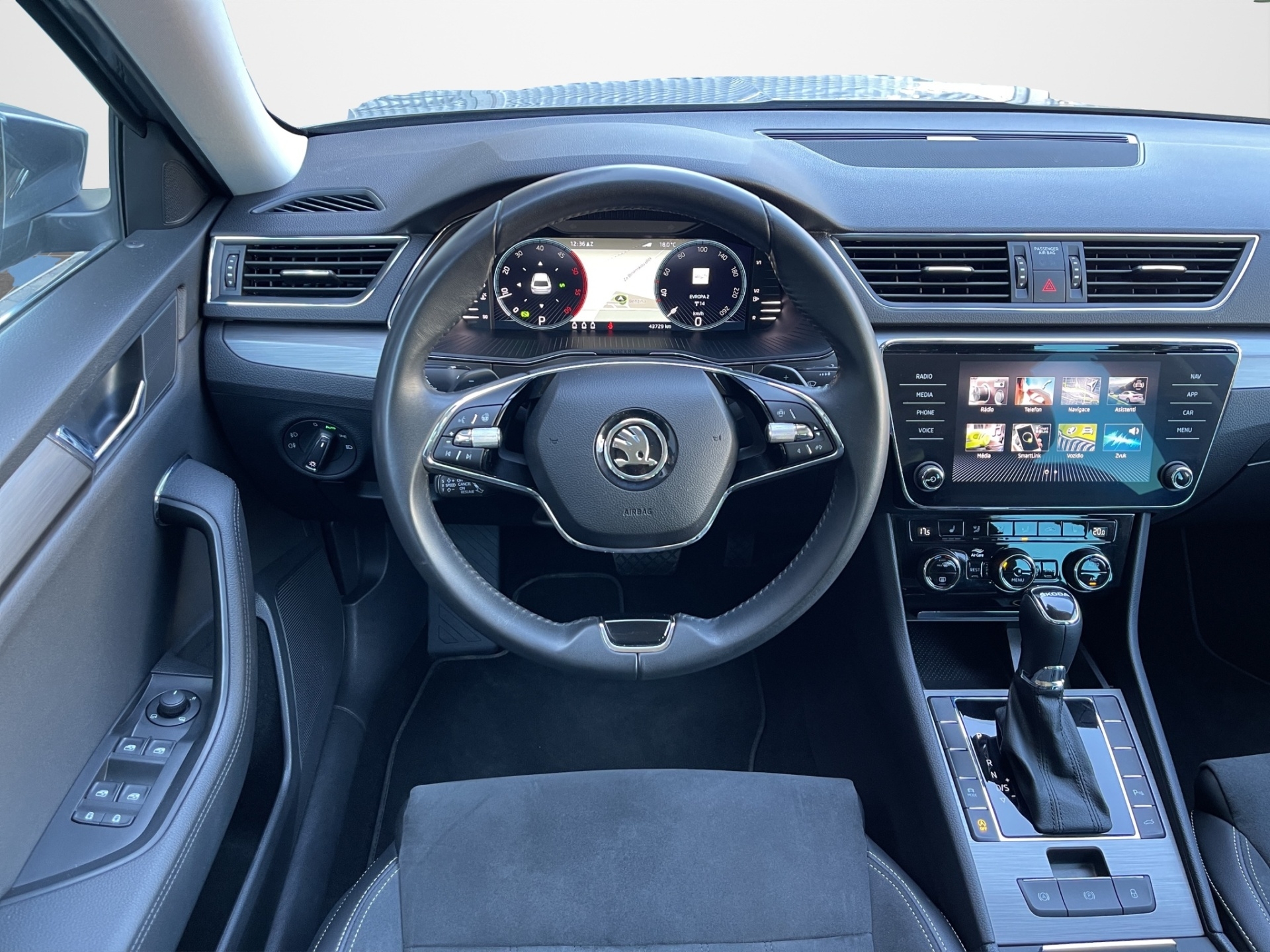 Škoda Superb