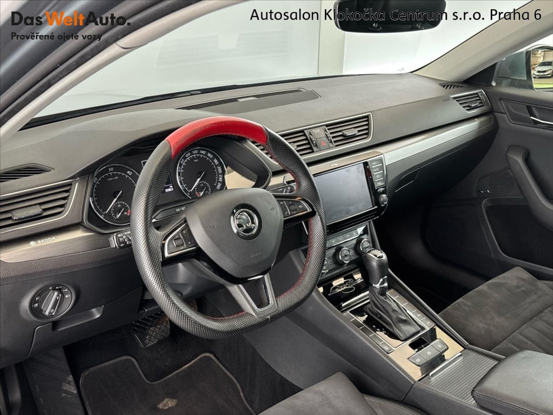 Škoda Superb