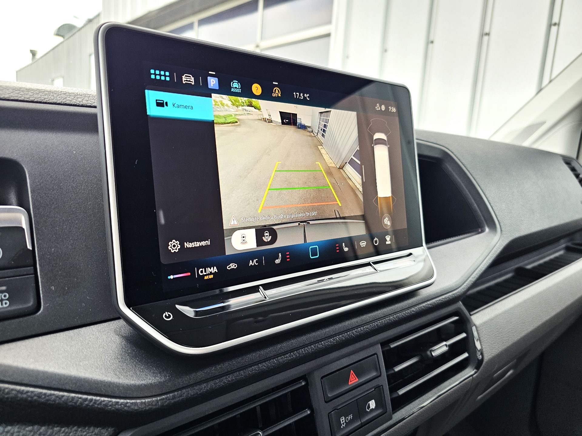 Volkswagen Crafter - skříňový vůz