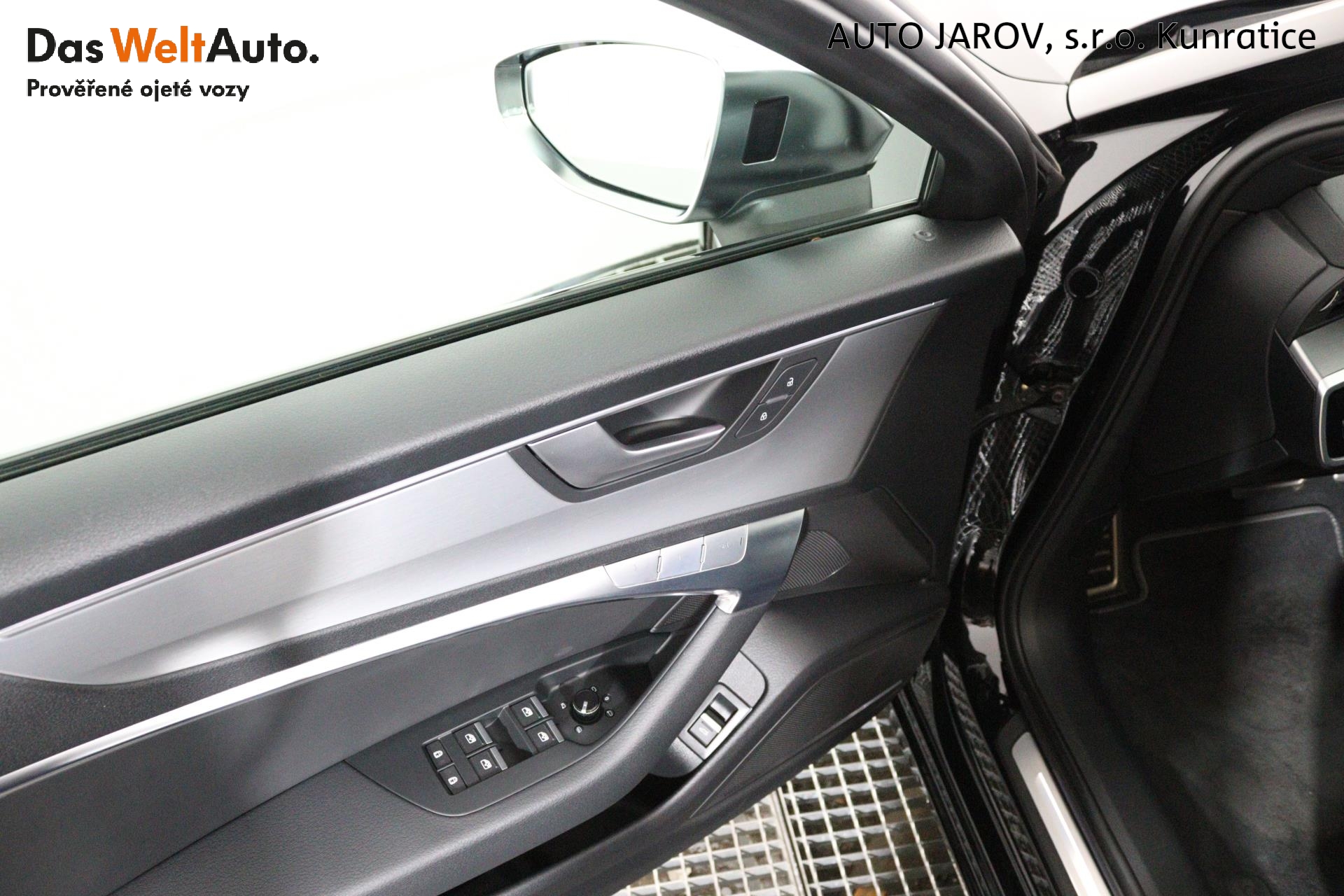 Audi S6 Avant