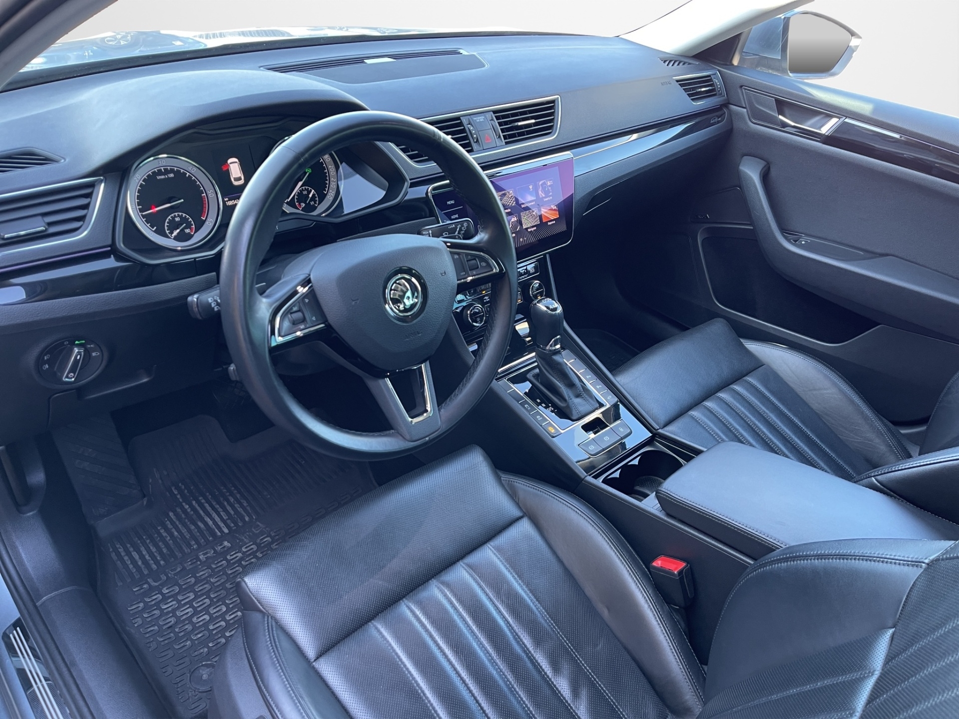 Škoda Superb