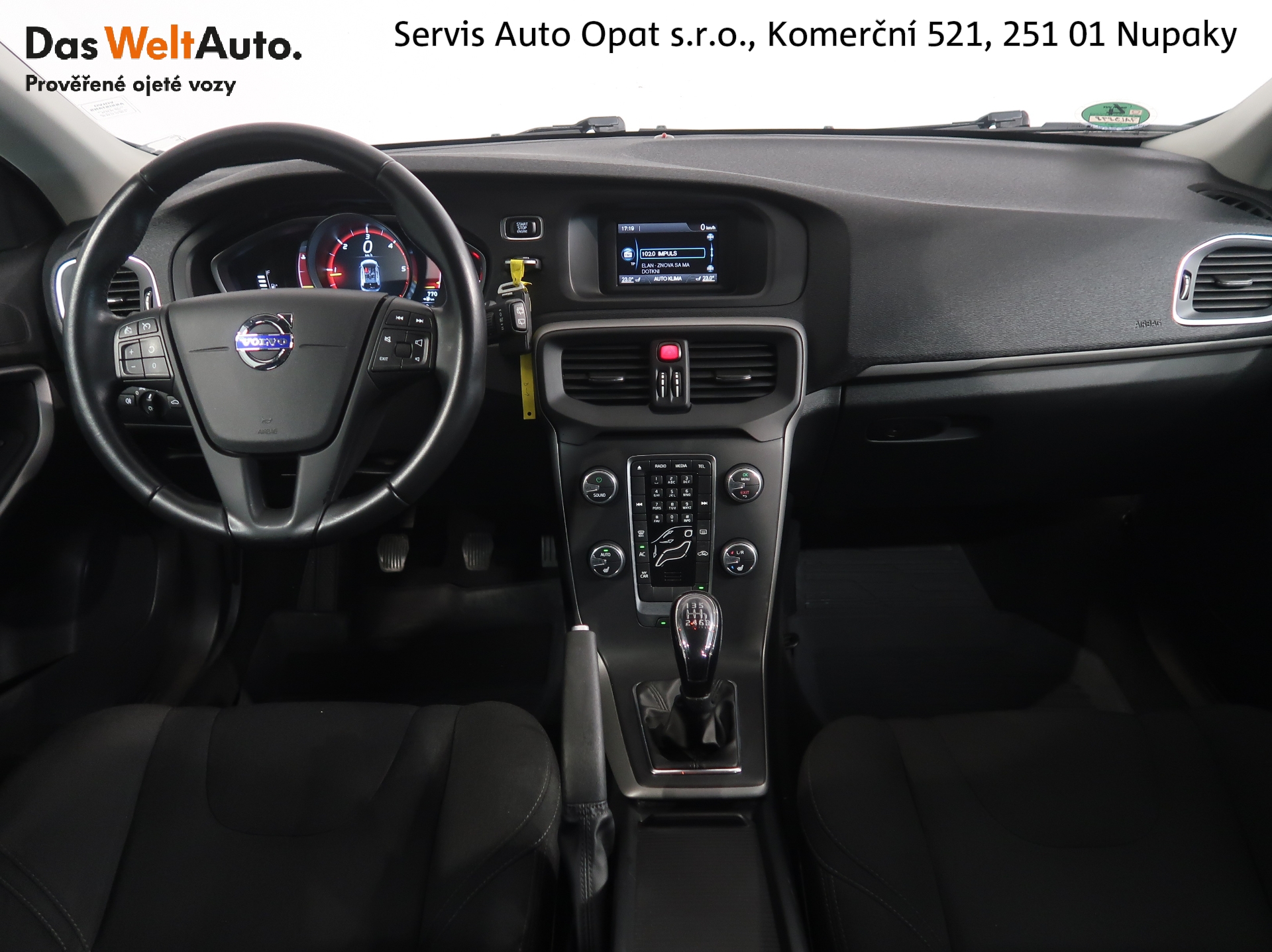Volvo V40