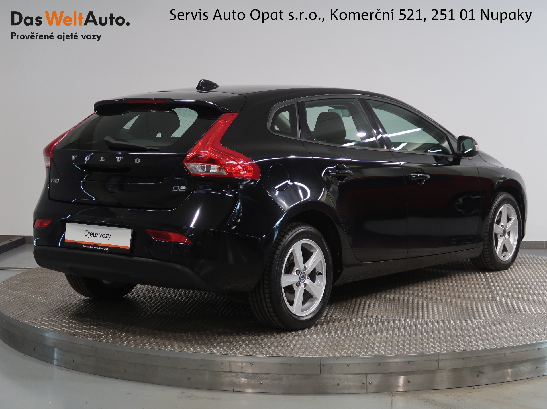 Volvo V40