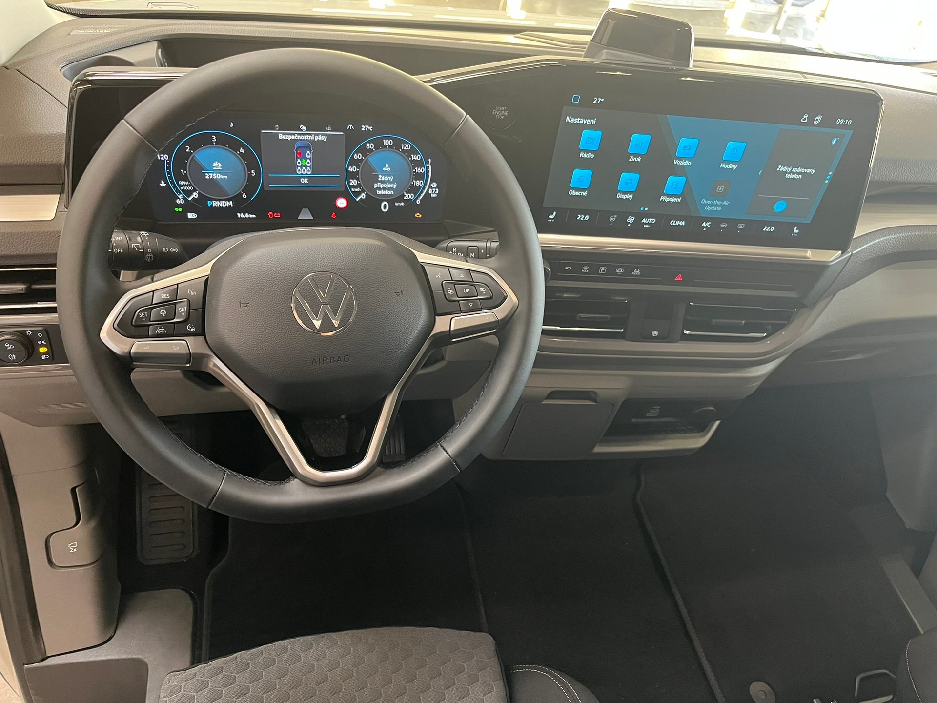 Volkswagen T7 Caravelle