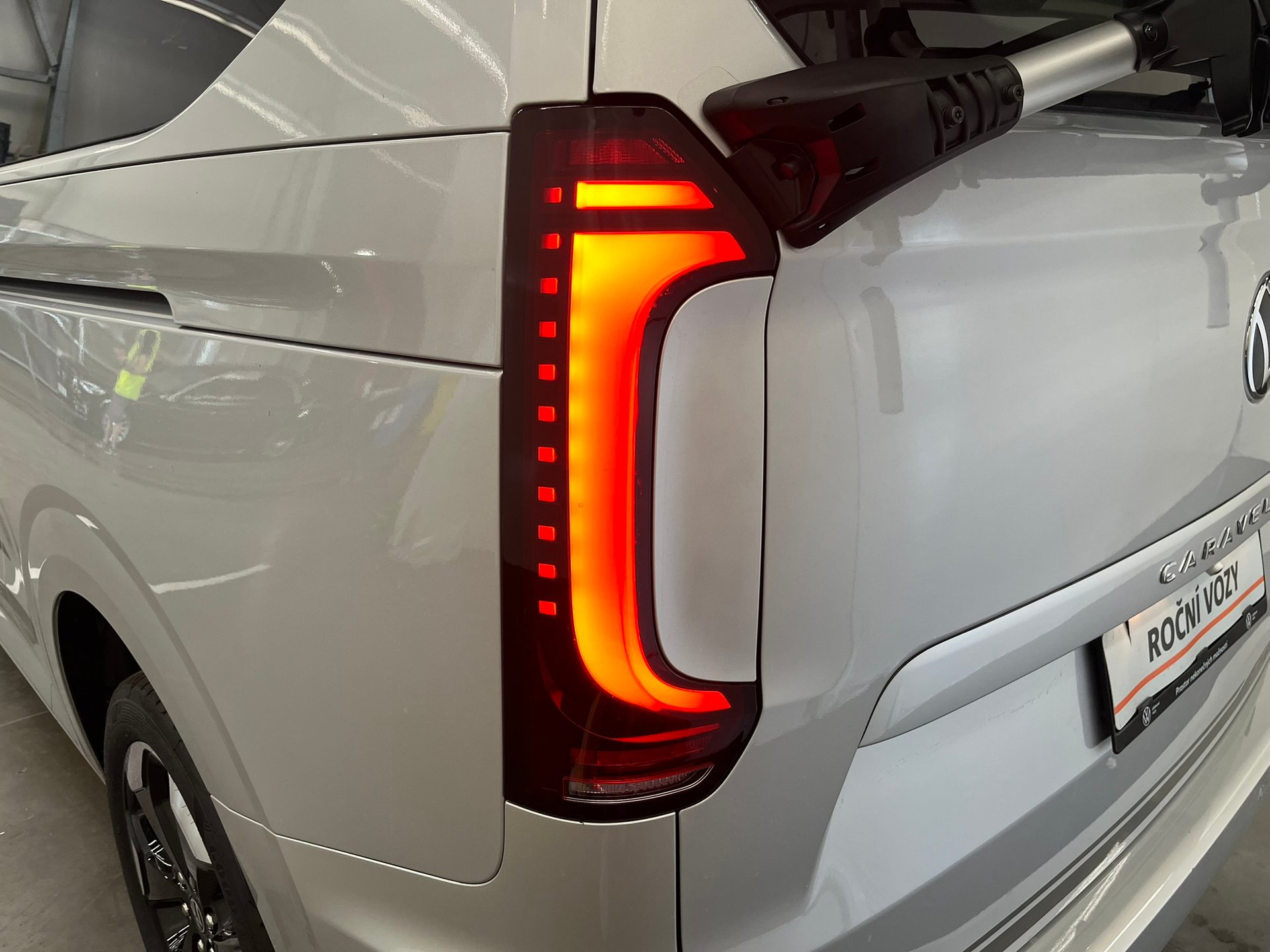 Volkswagen T7 Caravelle