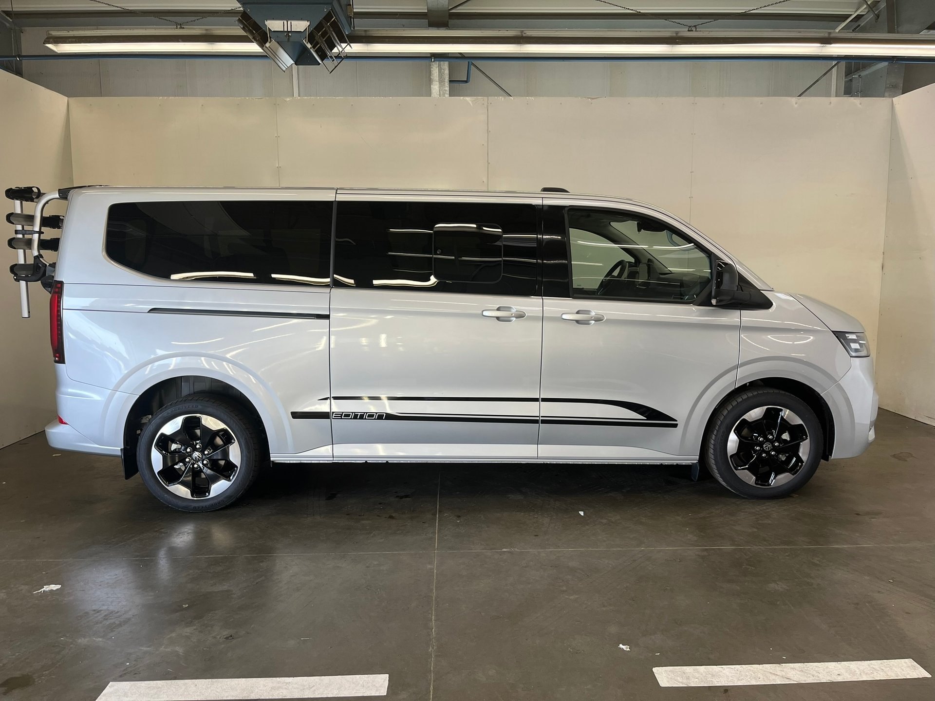 Volkswagen T7 Caravelle