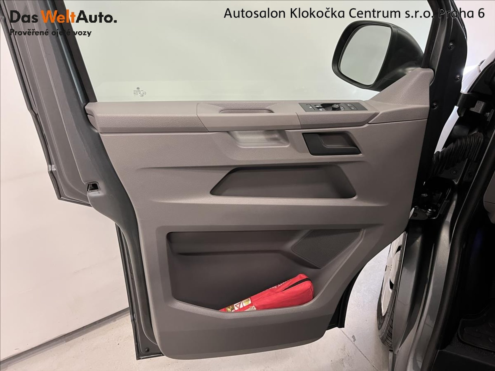 Volkswagen Transporter 6.1