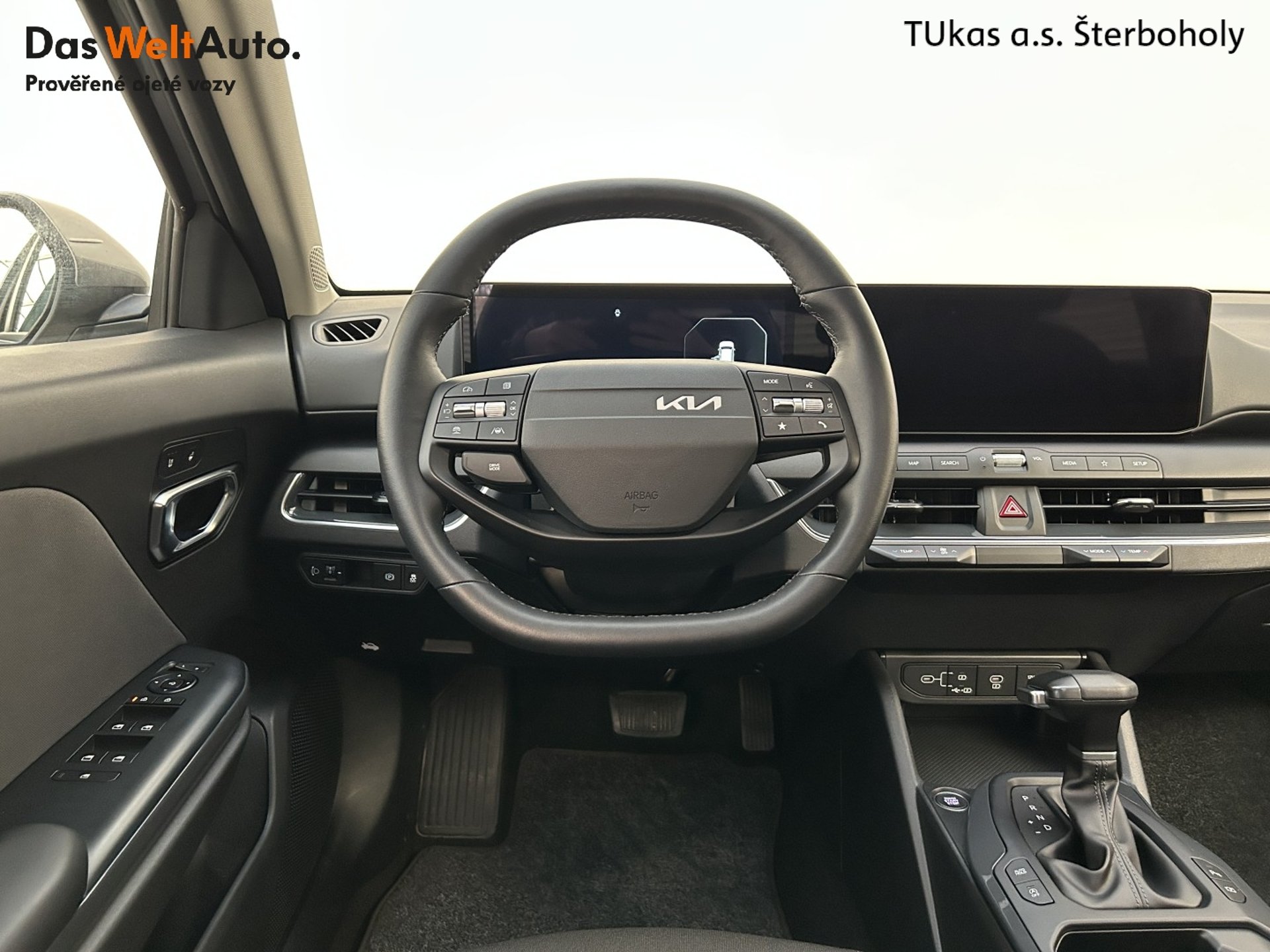 Kia K4