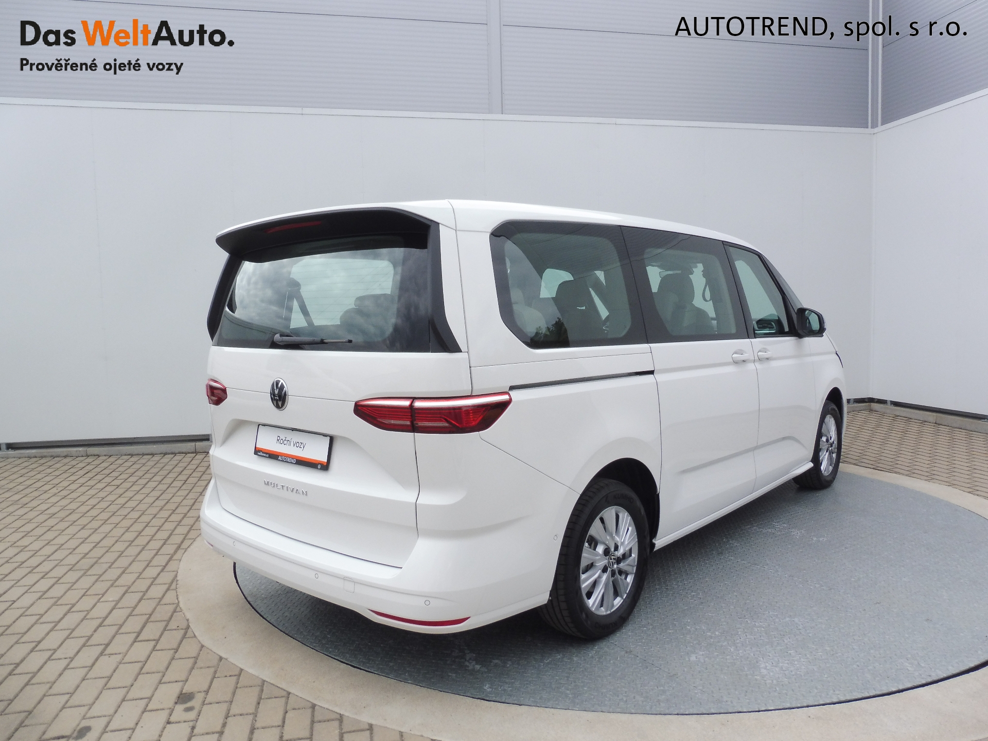 Volkswagen Nový Multivan