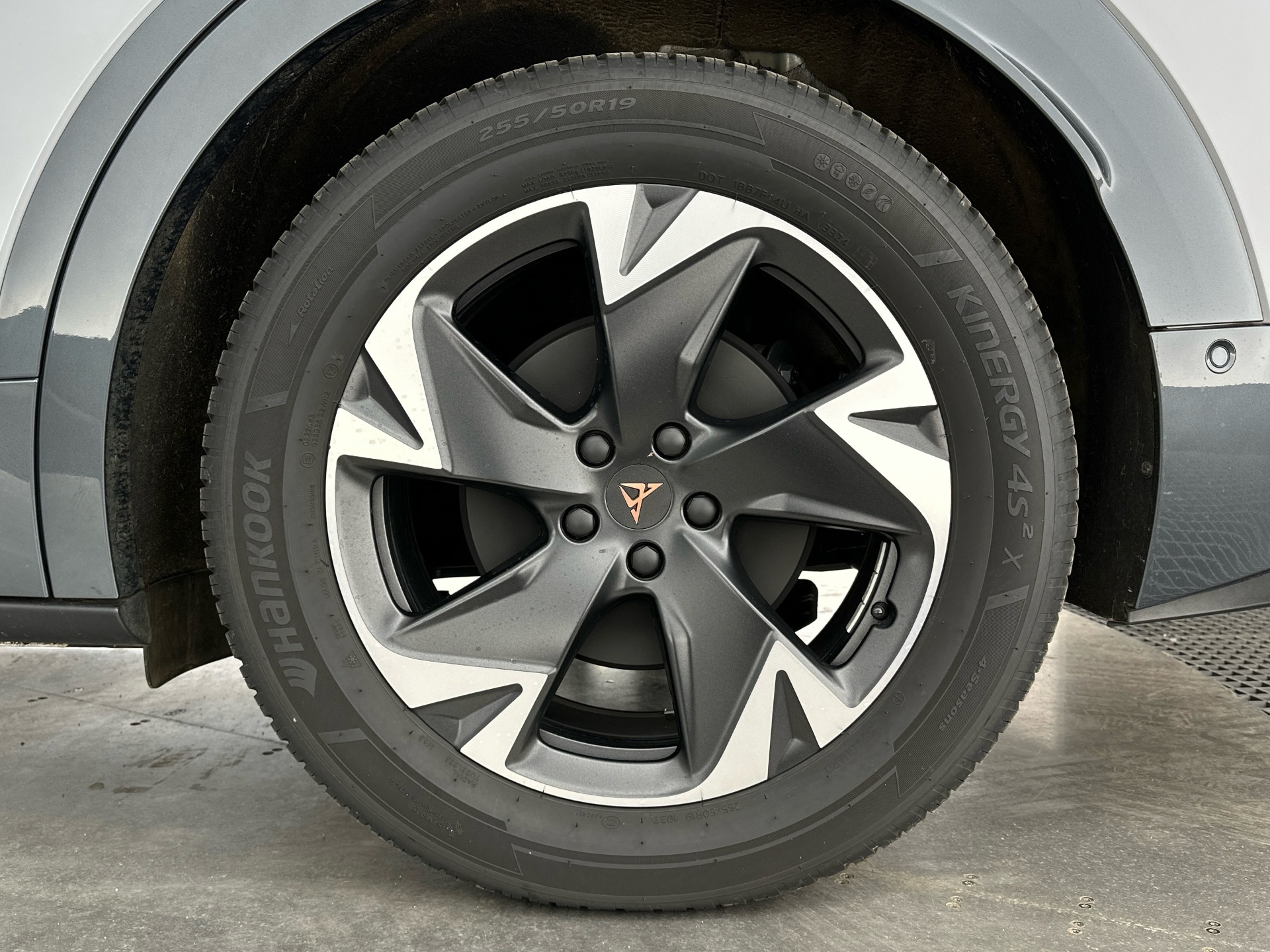 Cupra Tavascan