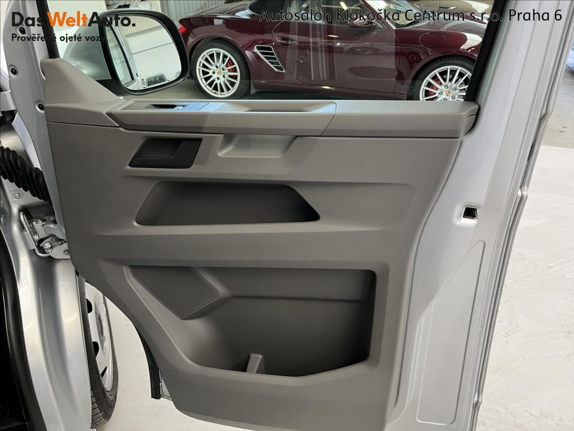 Volkswagen Transporter 6.1