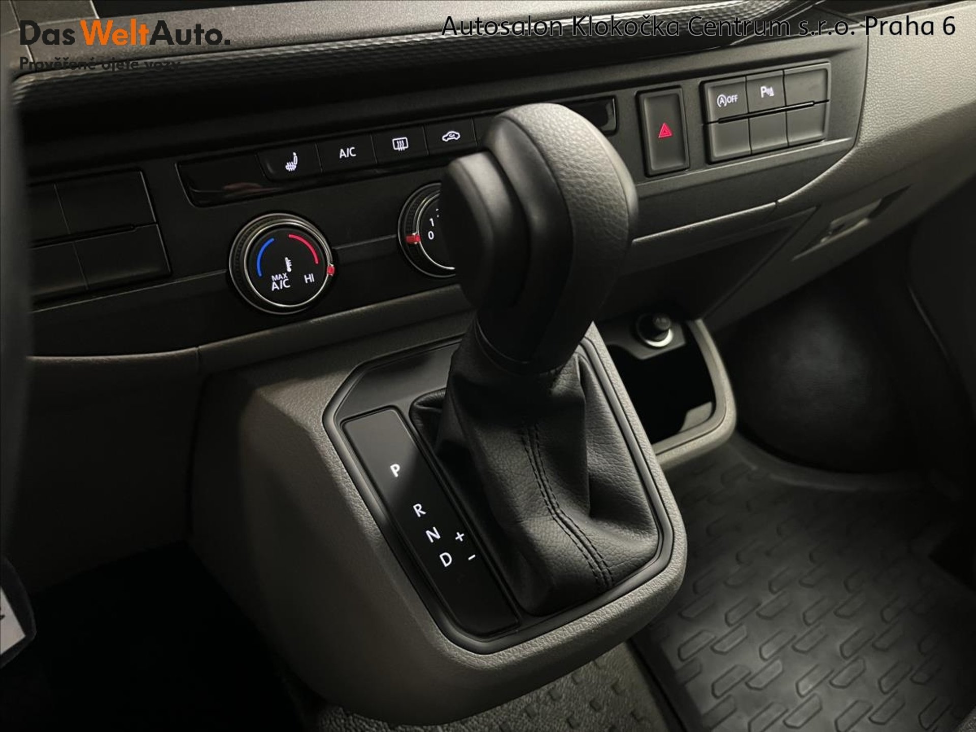 Volkswagen Transporter 6.1
