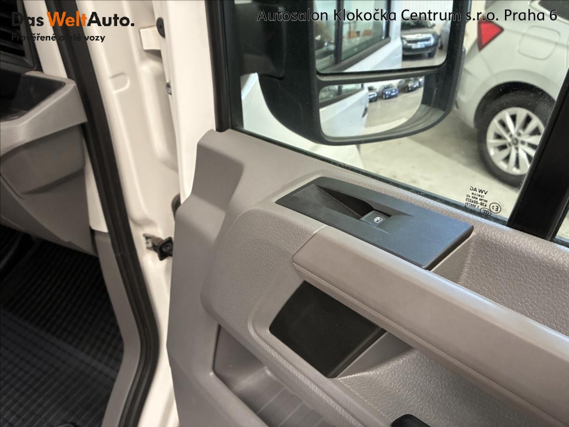 Volkswagen Crafter - skříňový vůz