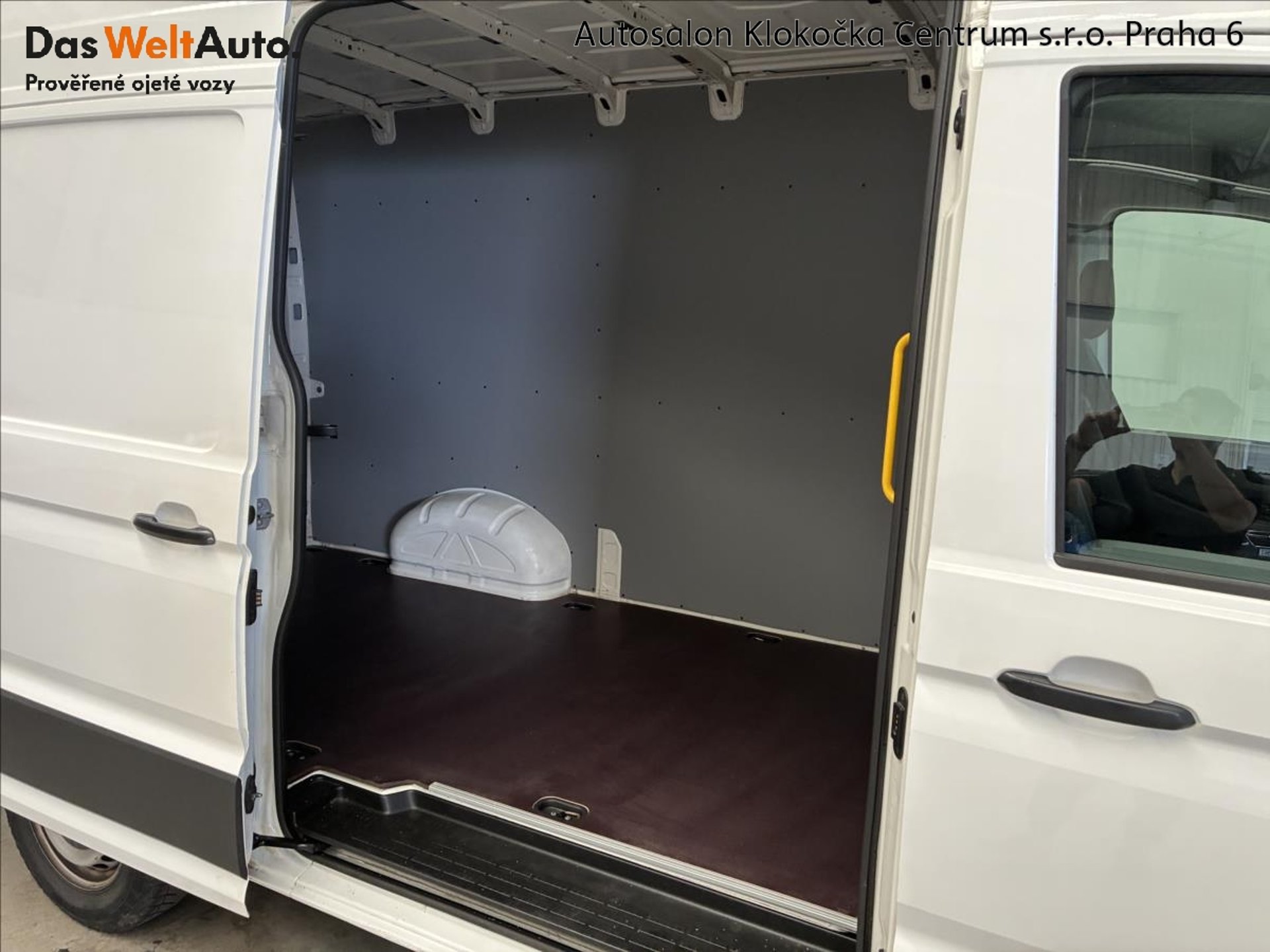 Volkswagen Crafter - skříňový vůz