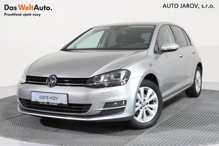 VW Golf Comfortline 1,2TSI/PARK.KAMERA, AUT.KLIMATIZACE