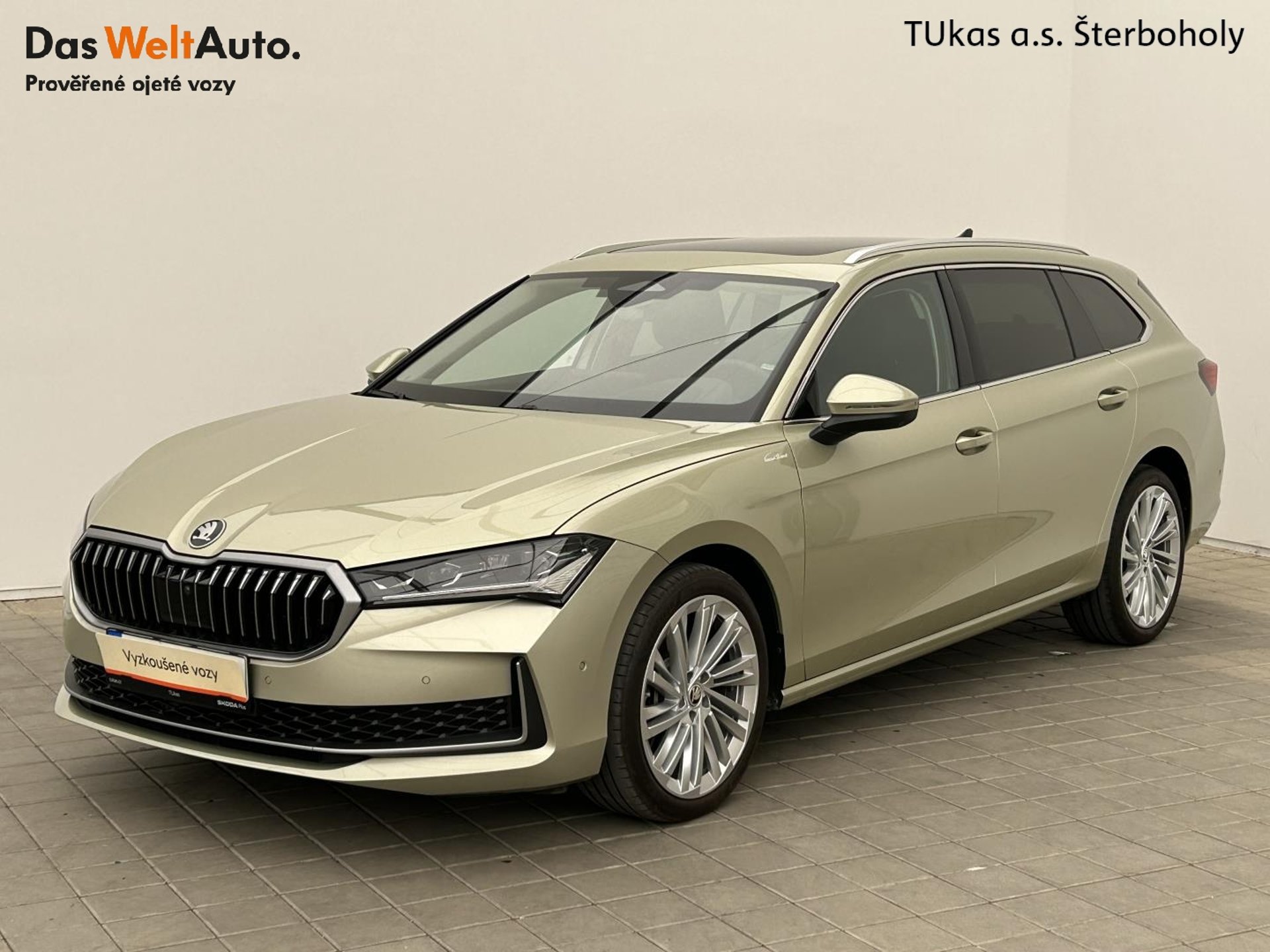 Škoda Superb