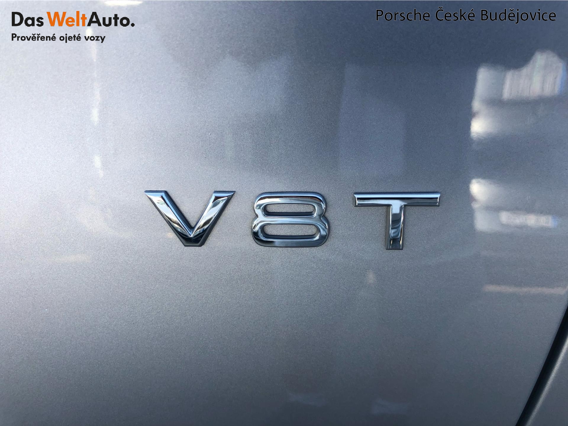 Audi S8