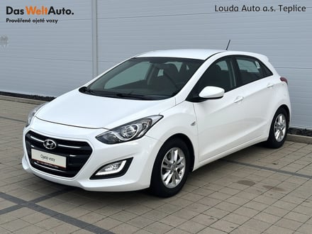 Hyundai i30 komfort 1.4  73 kW manuál ,