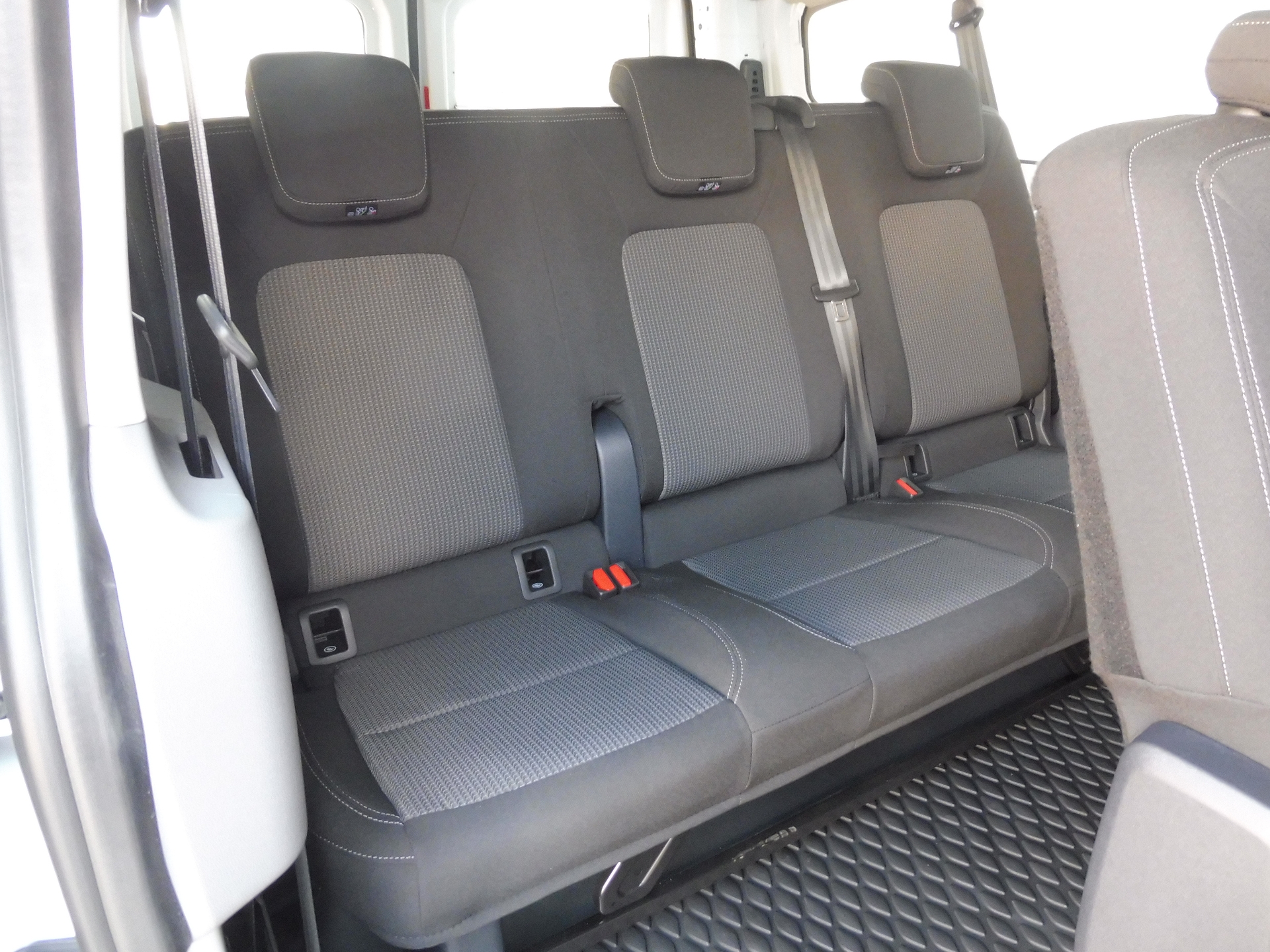 Volkswagen Transporter Kombi