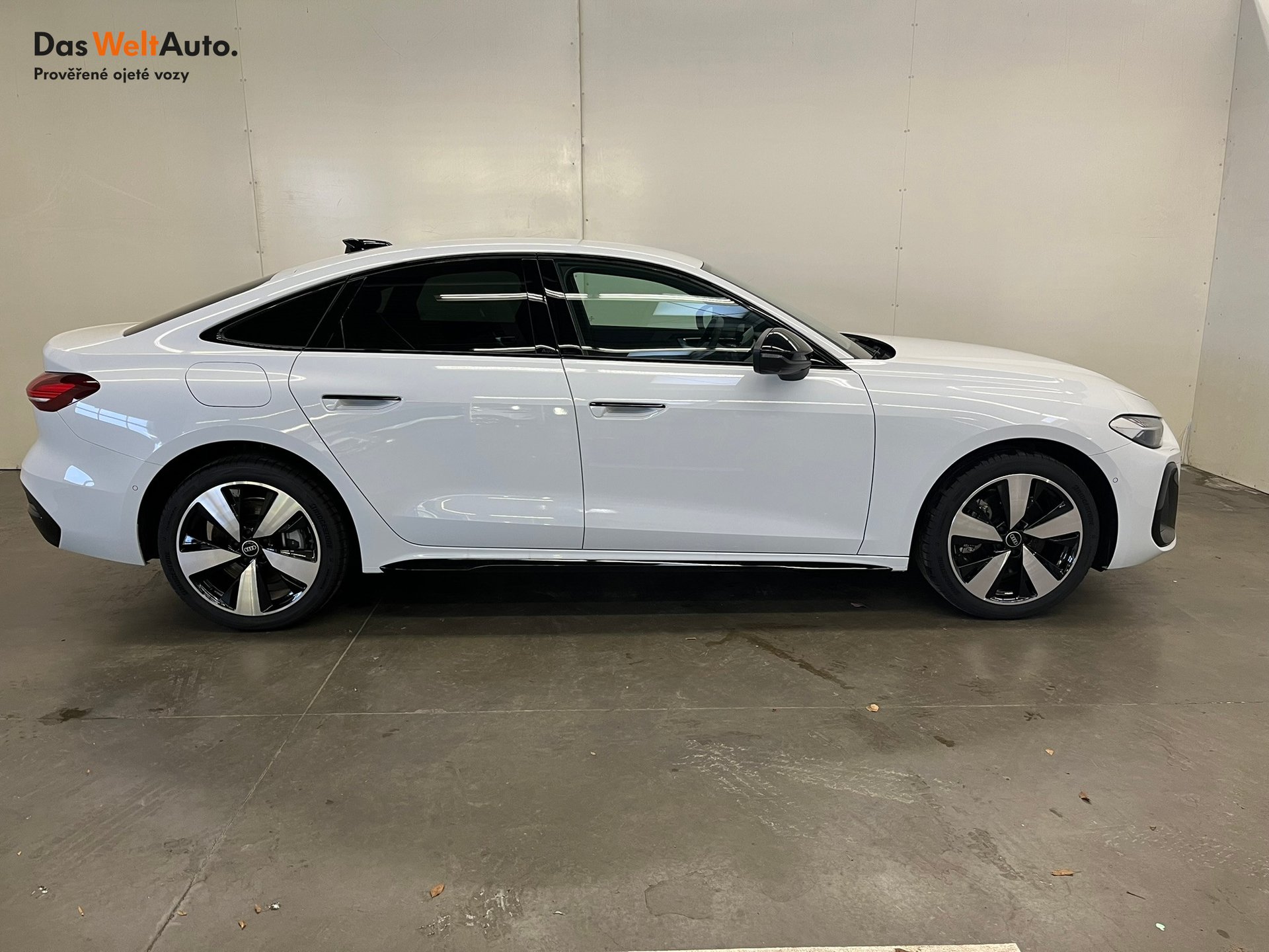 Audi A5 Limuzína