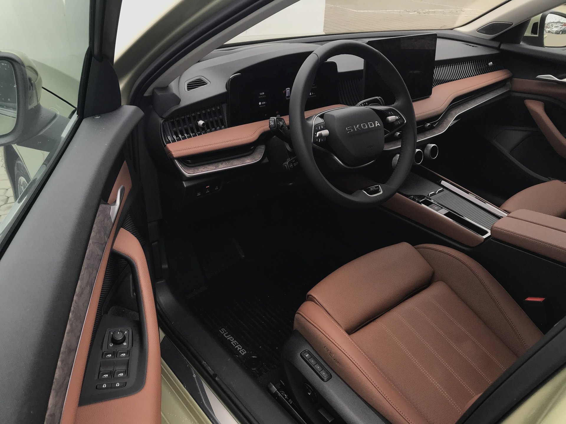 Škoda Superb