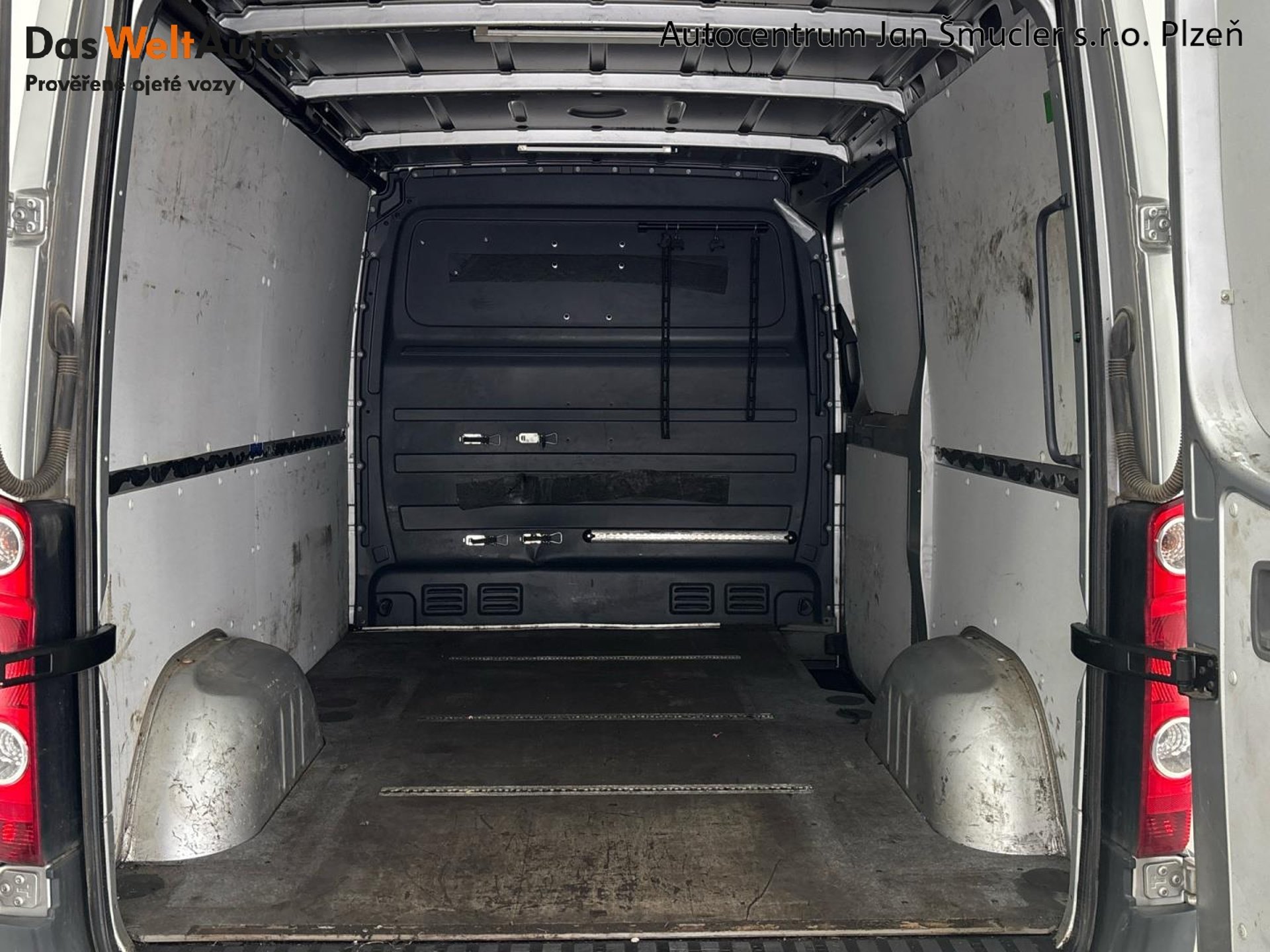 Volkswagen Crafter - skříňový vůz