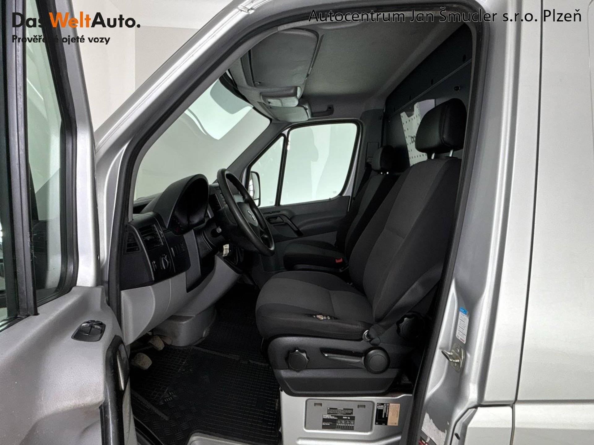 Volkswagen Crafter - skříňový vůz