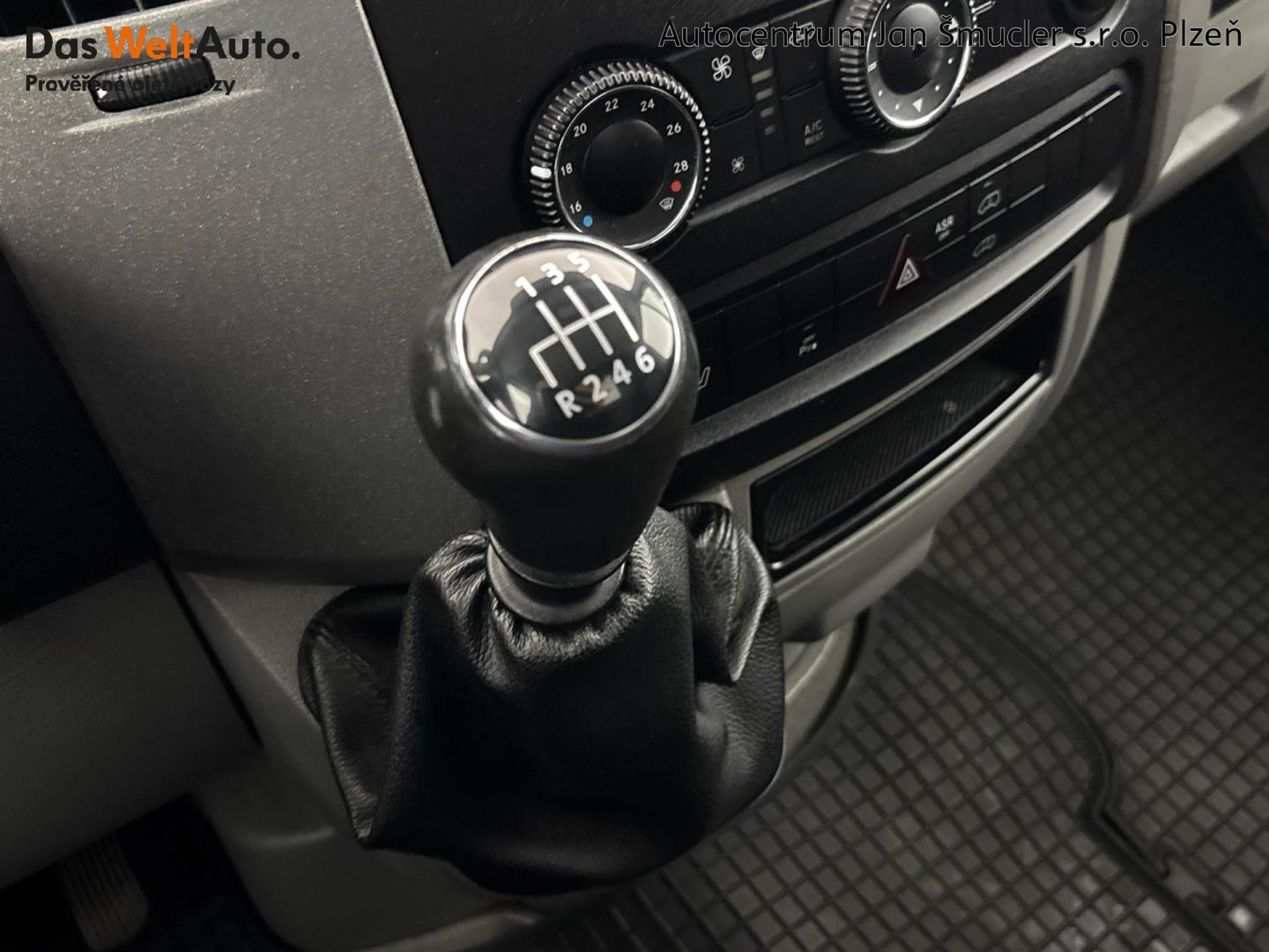 Volkswagen Crafter - skříňový vůz