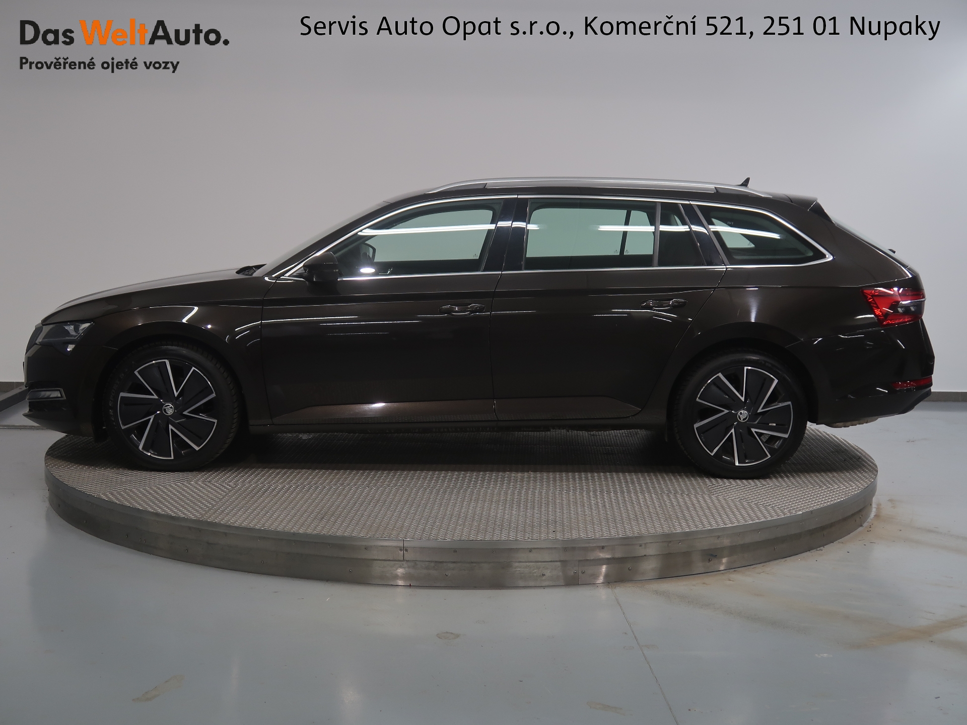 Škoda Superb