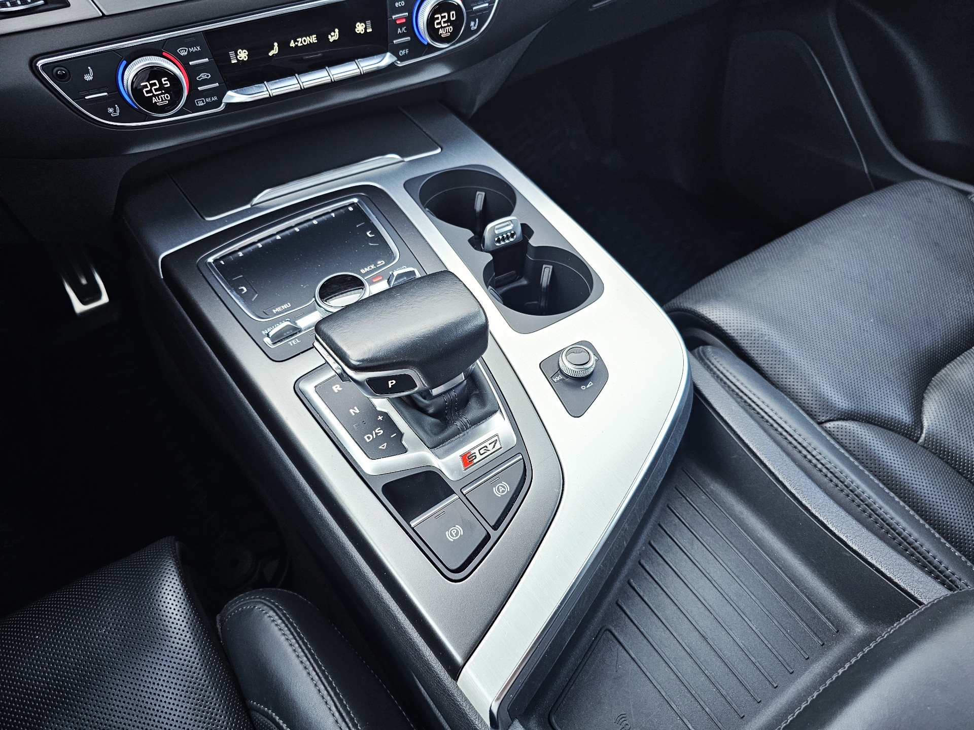 Audi SQ7