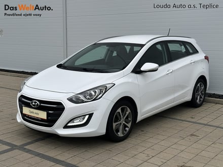 Hyundai i30 Trikolor 1.6  88 kW manuál ,
