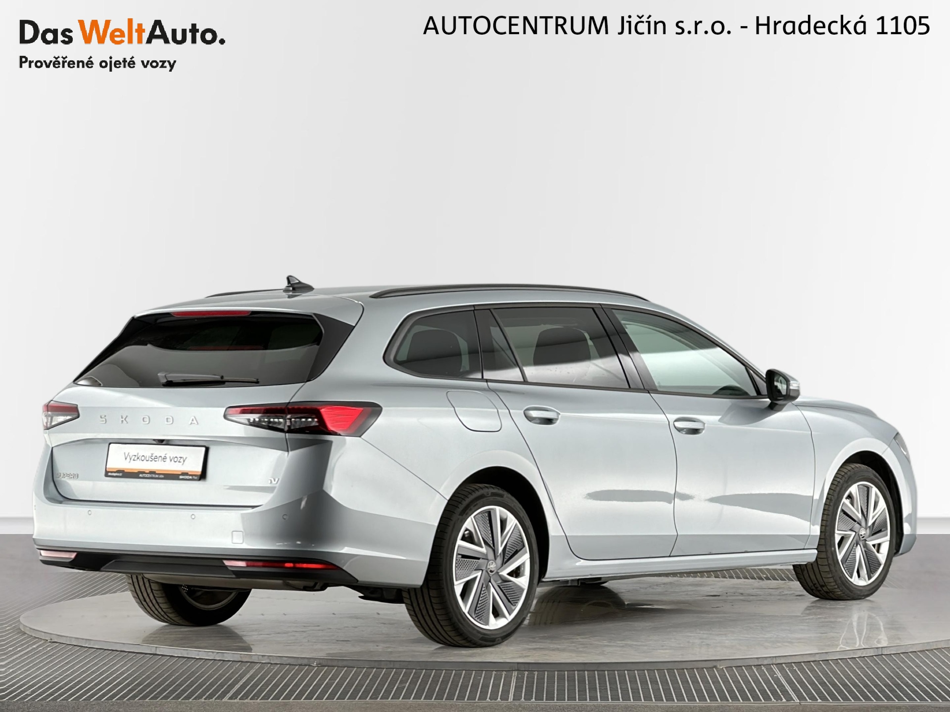 Škoda Superb