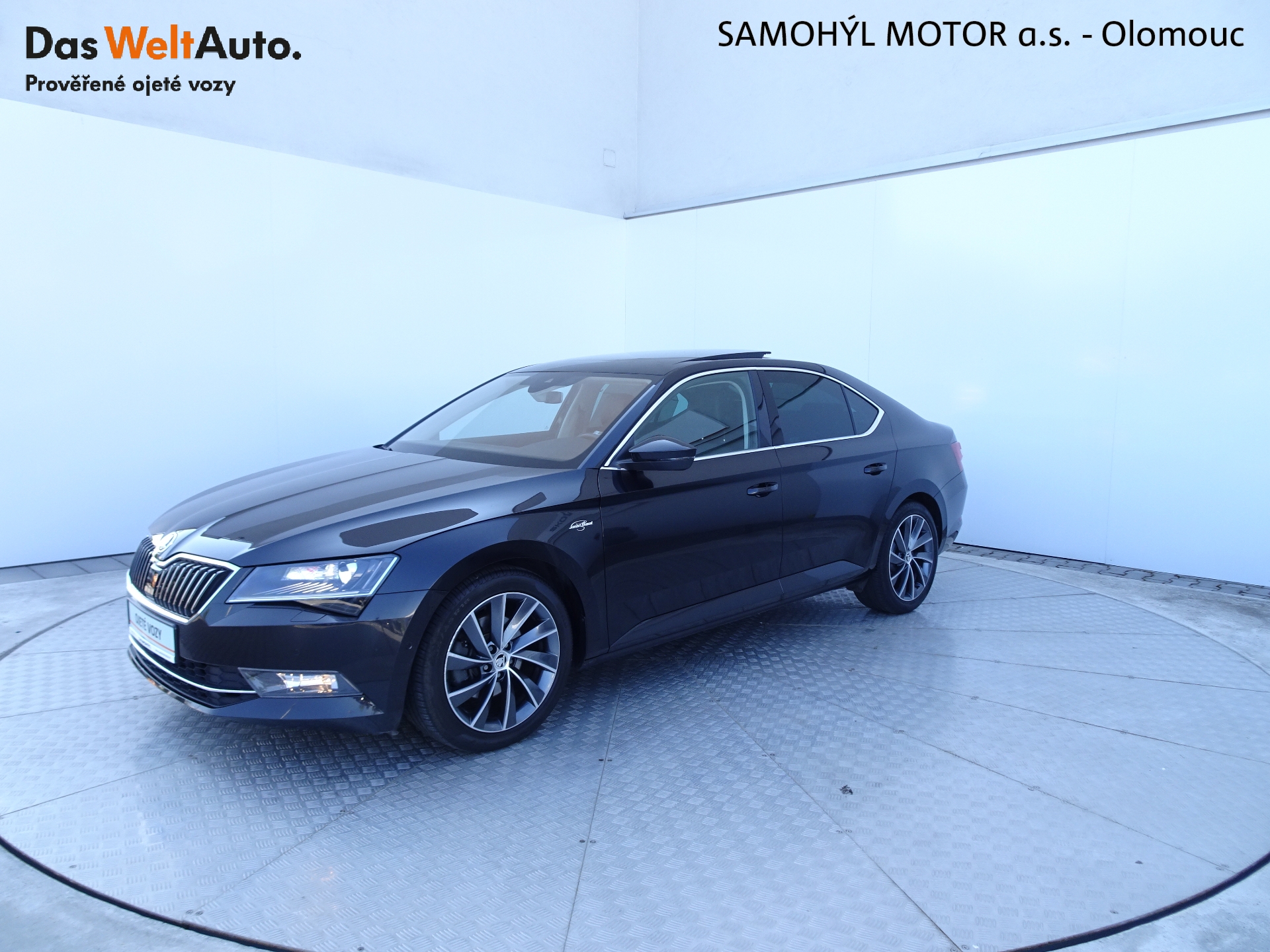 Škoda Superb