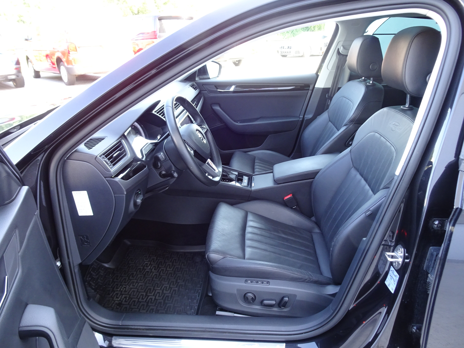 Škoda Superb