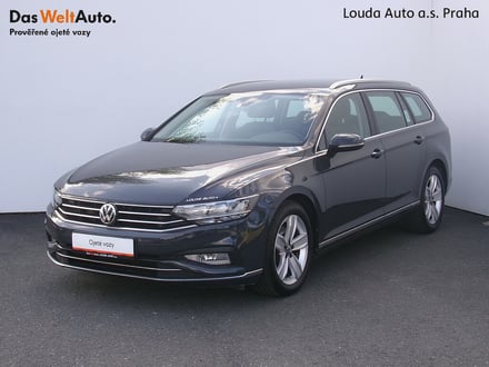 VW Passat Elegance 2.0 TDI 110 kW automat ,