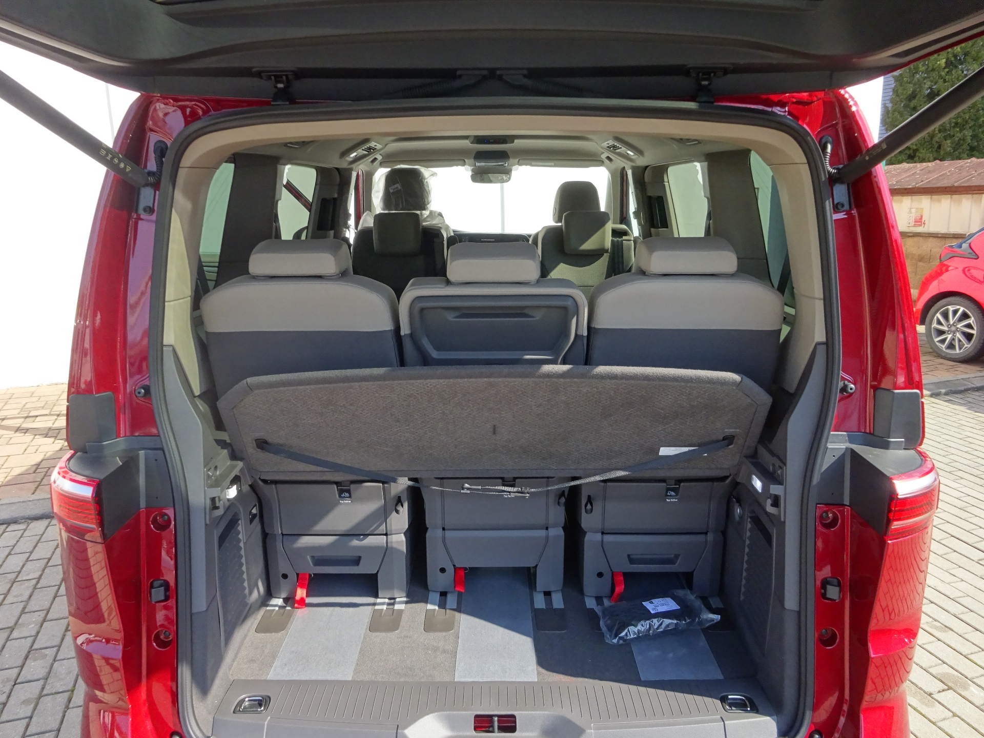 Volkswagen Nový Multivan