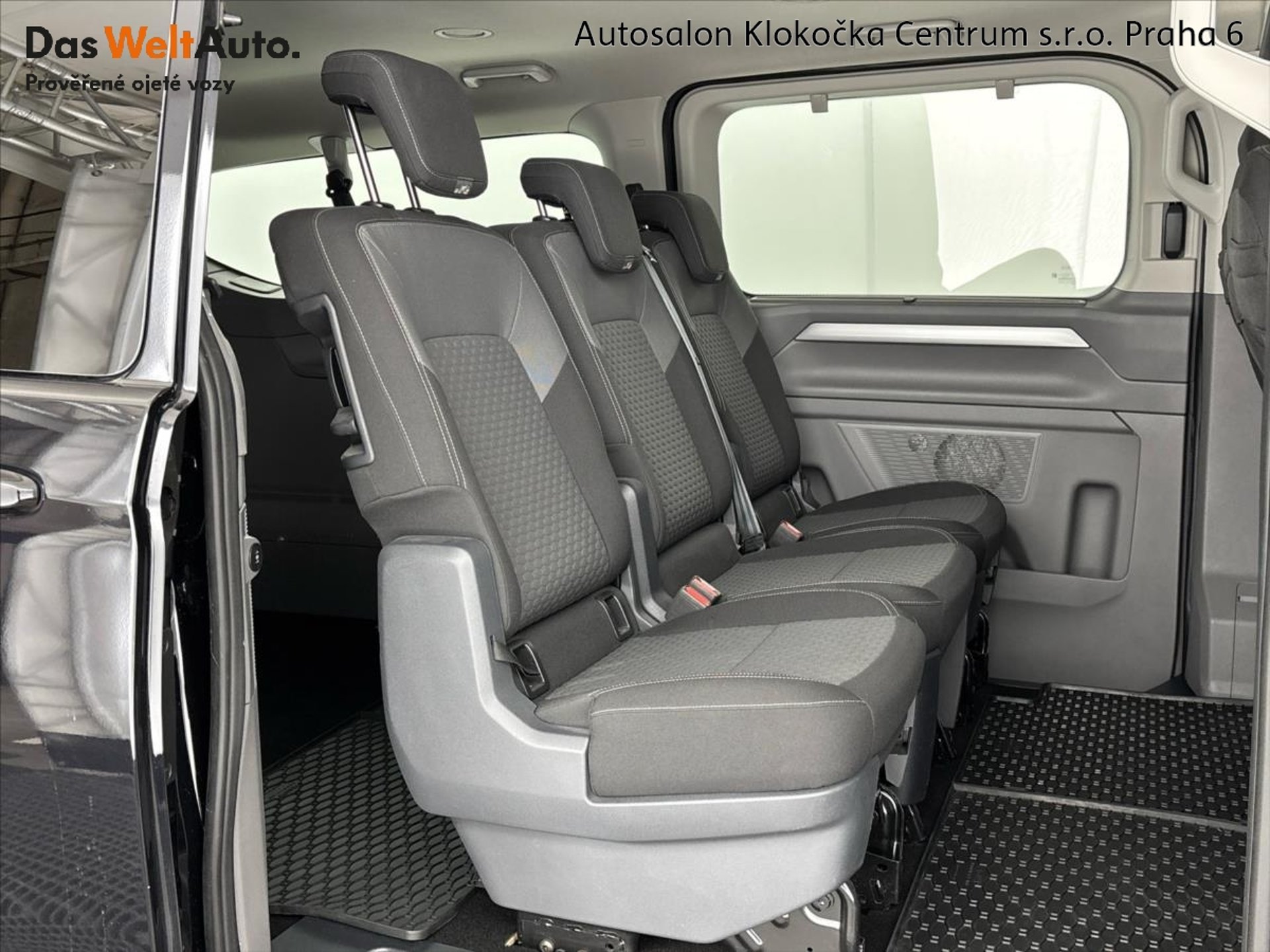 Volkswagen Caravelle