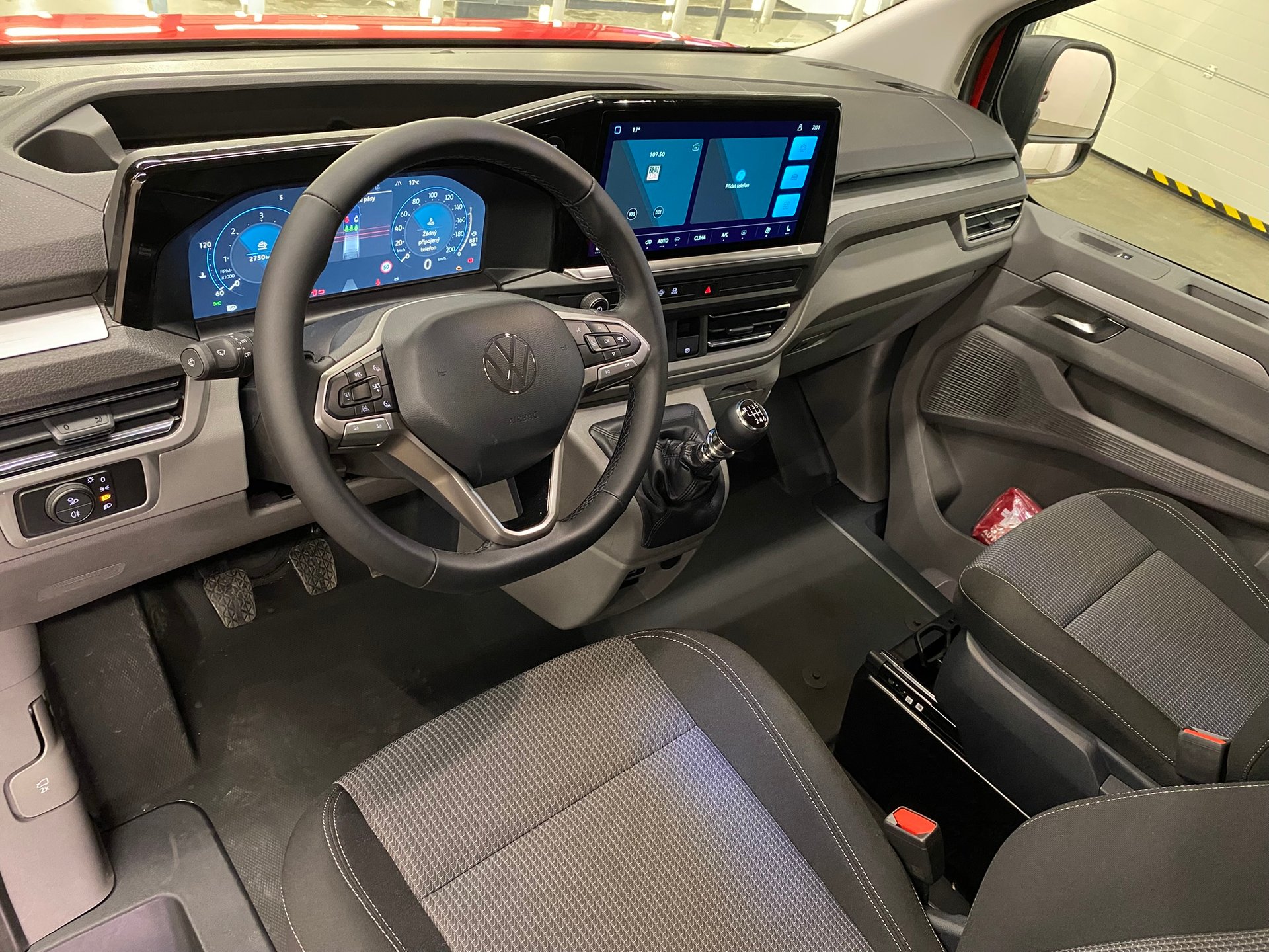 Volkswagen T7 Kasten PLUS