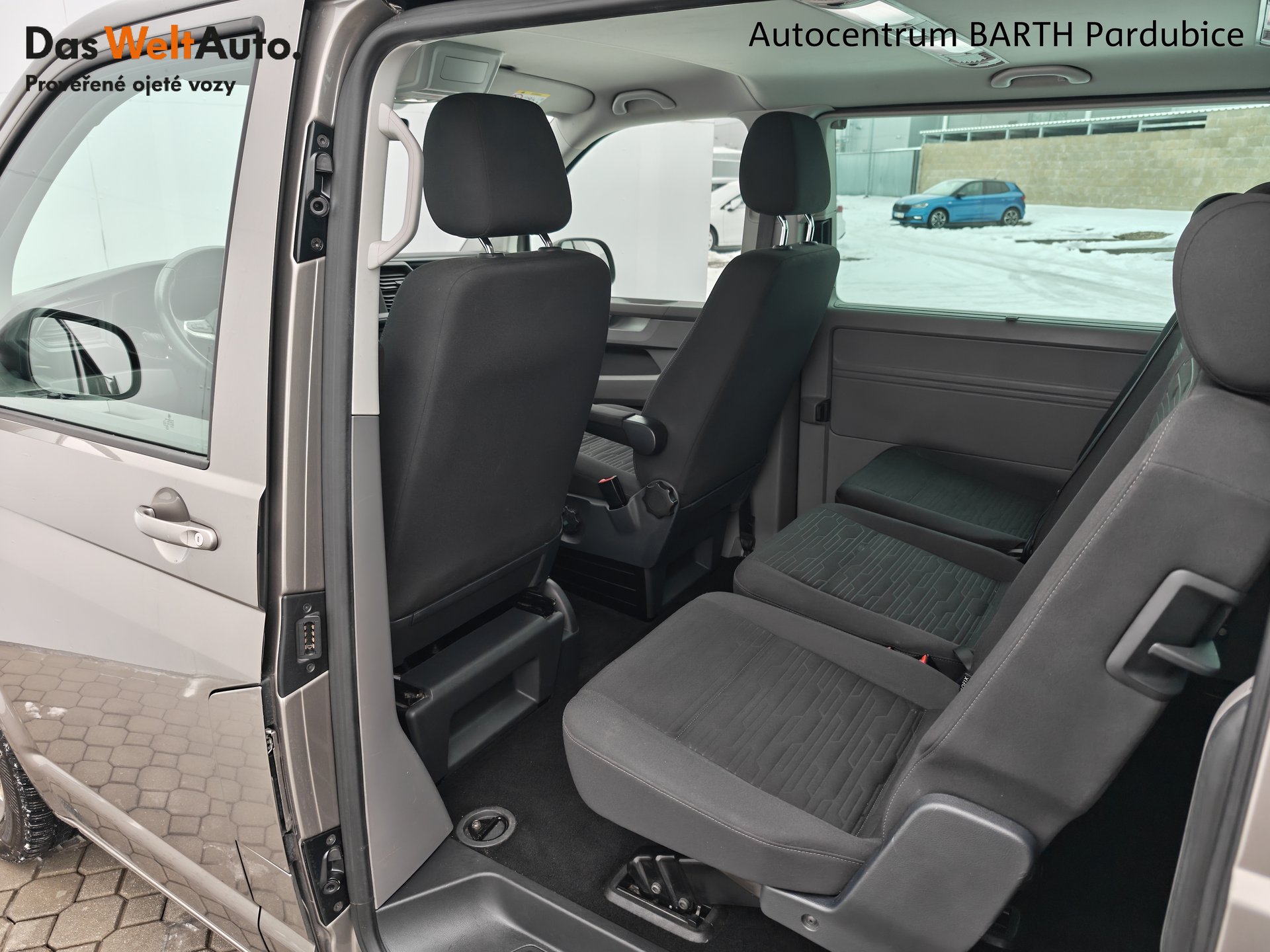 Volkswagen Caravelle