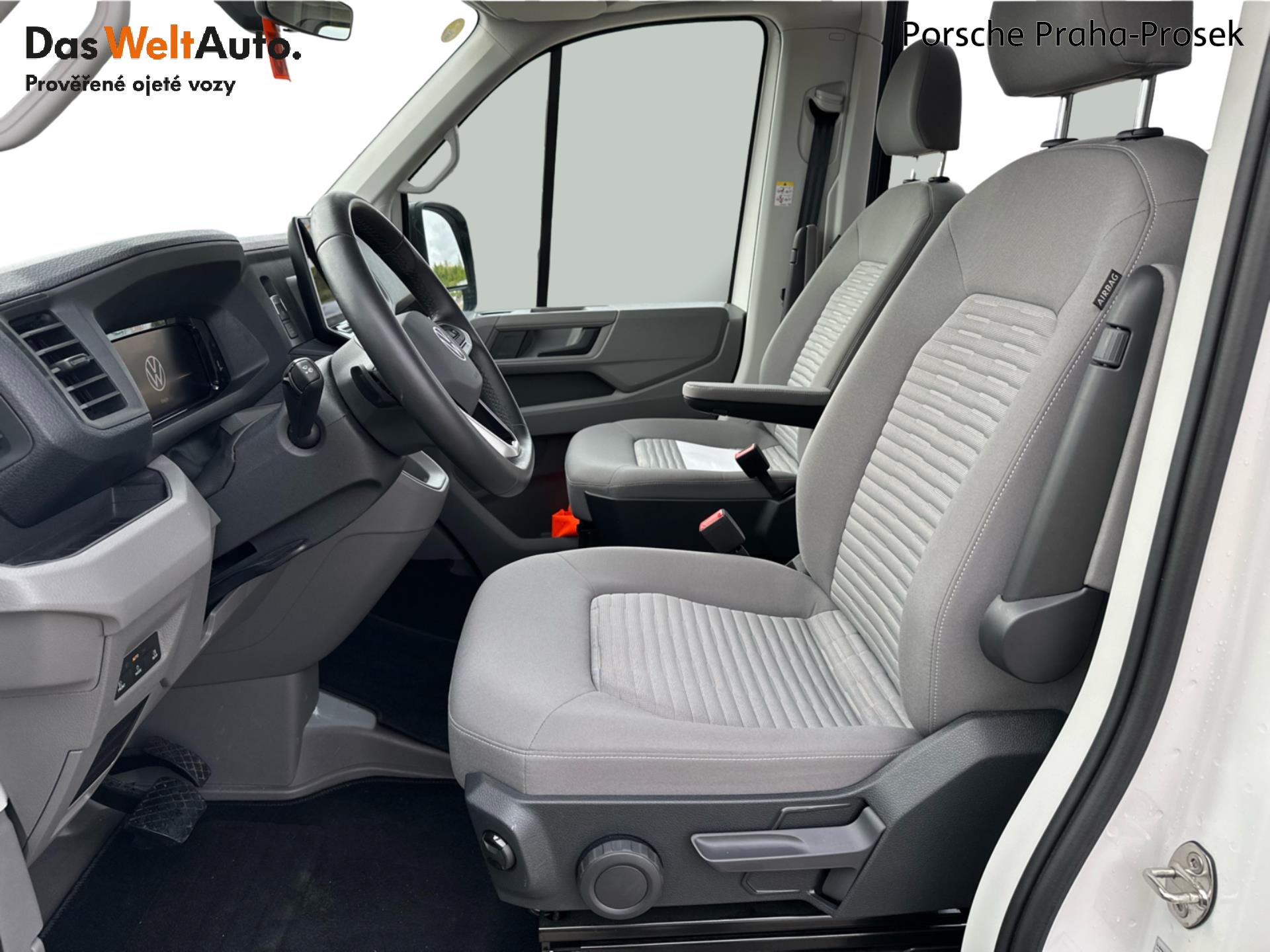Volkswagen Grand California