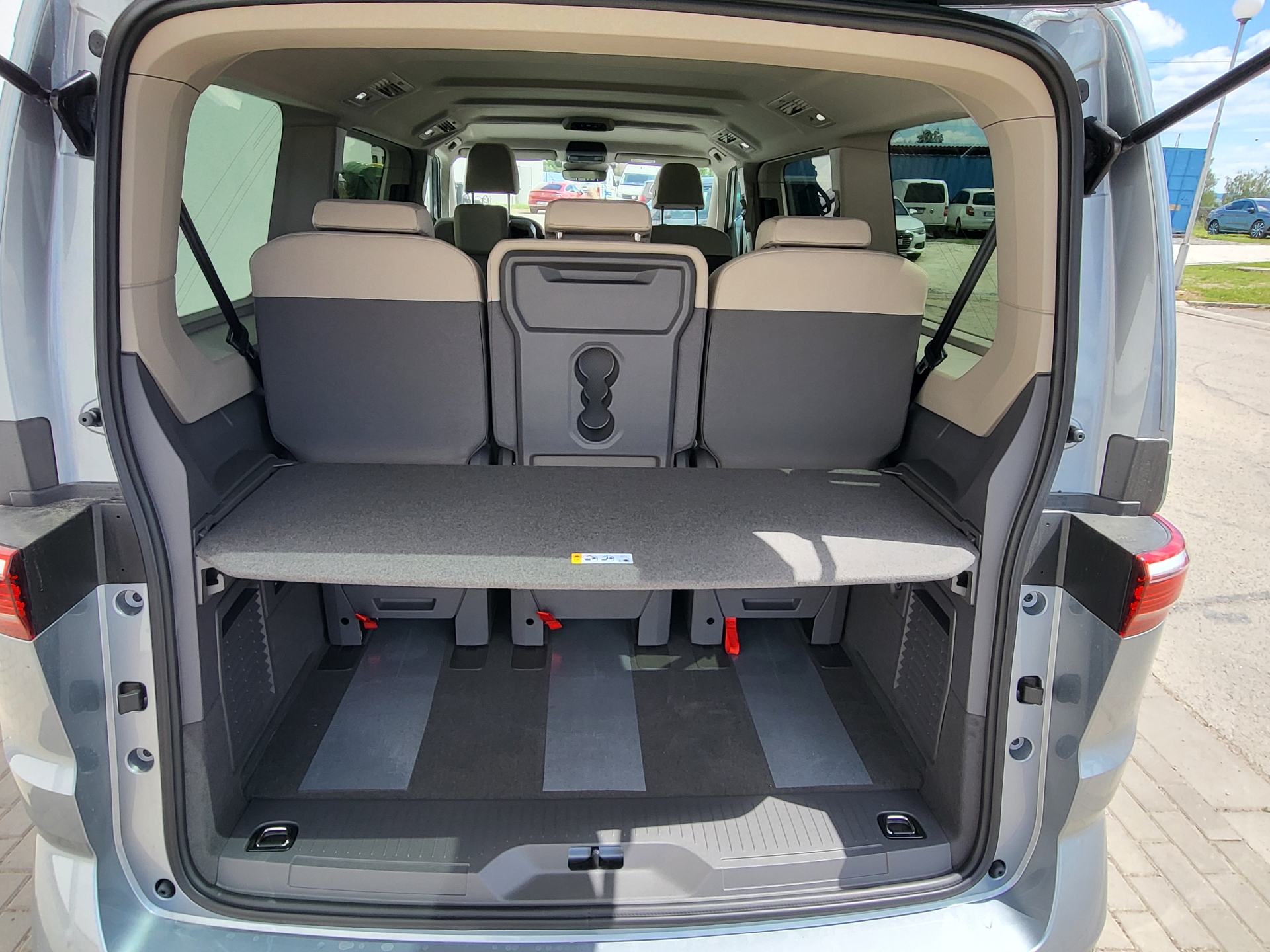 Volkswagen Nový Multivan