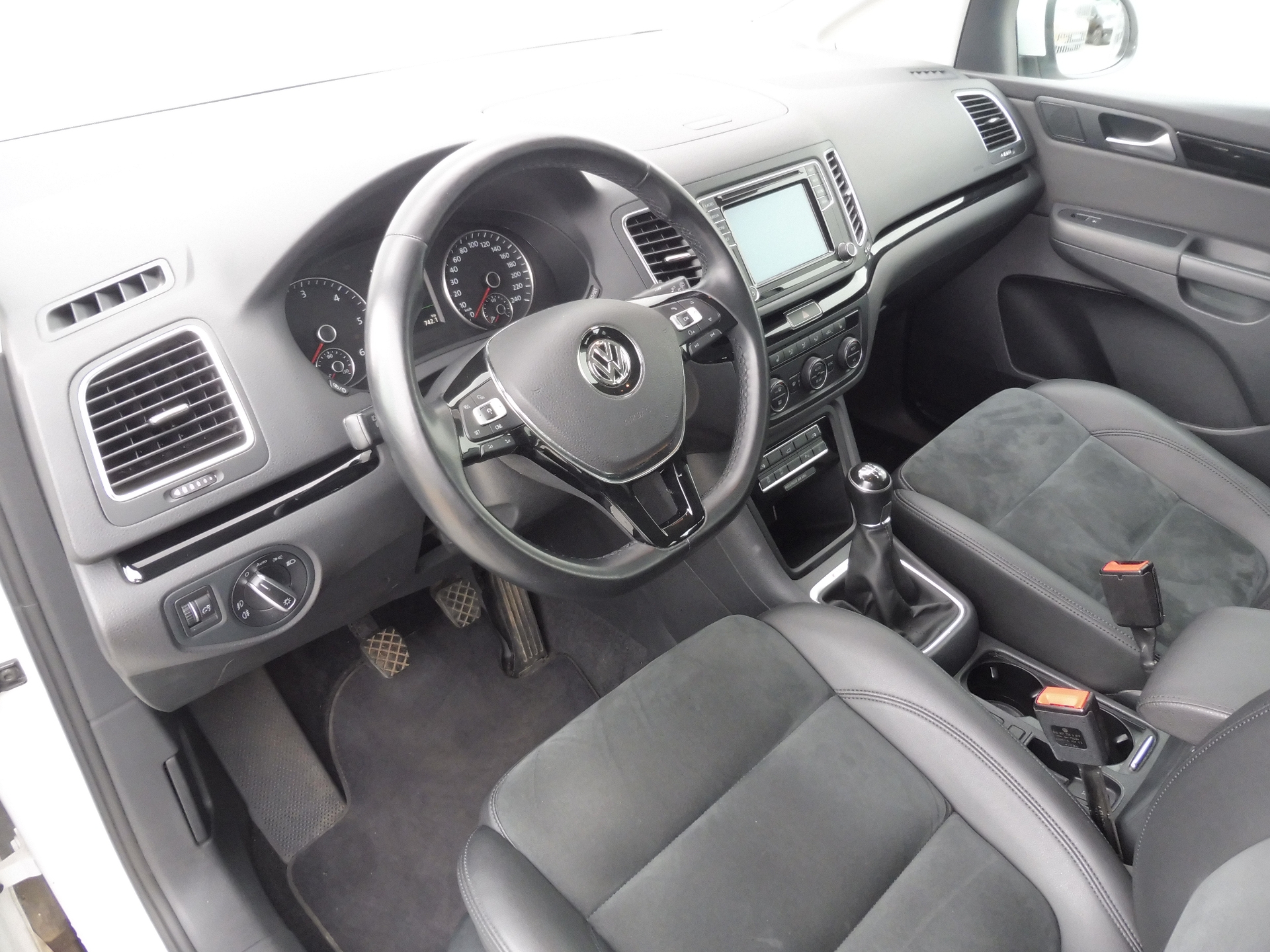 Volkswagen Sharan