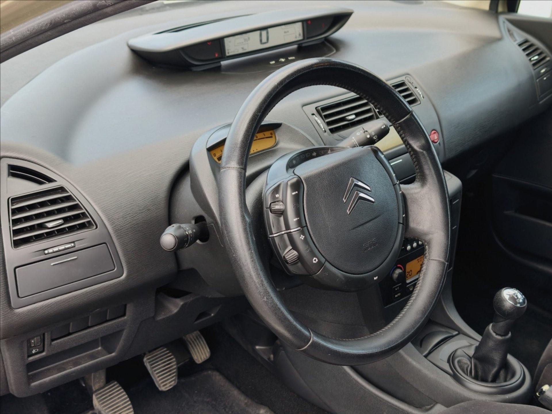 Citroën C4