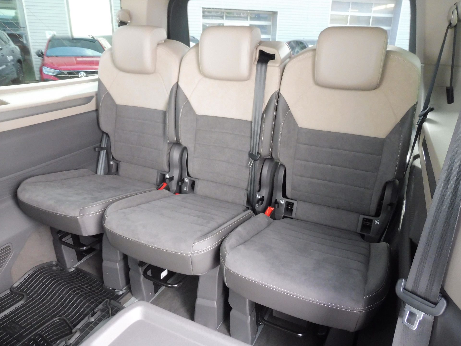 Volkswagen Nový Multivan